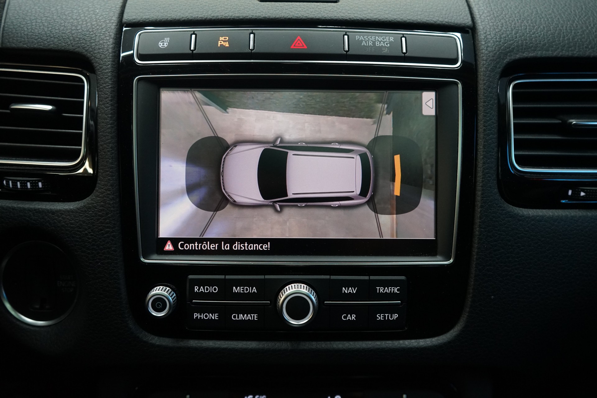 VW Touareg 3.0 TDI BlueMotion Technology Tiptronic-image-18