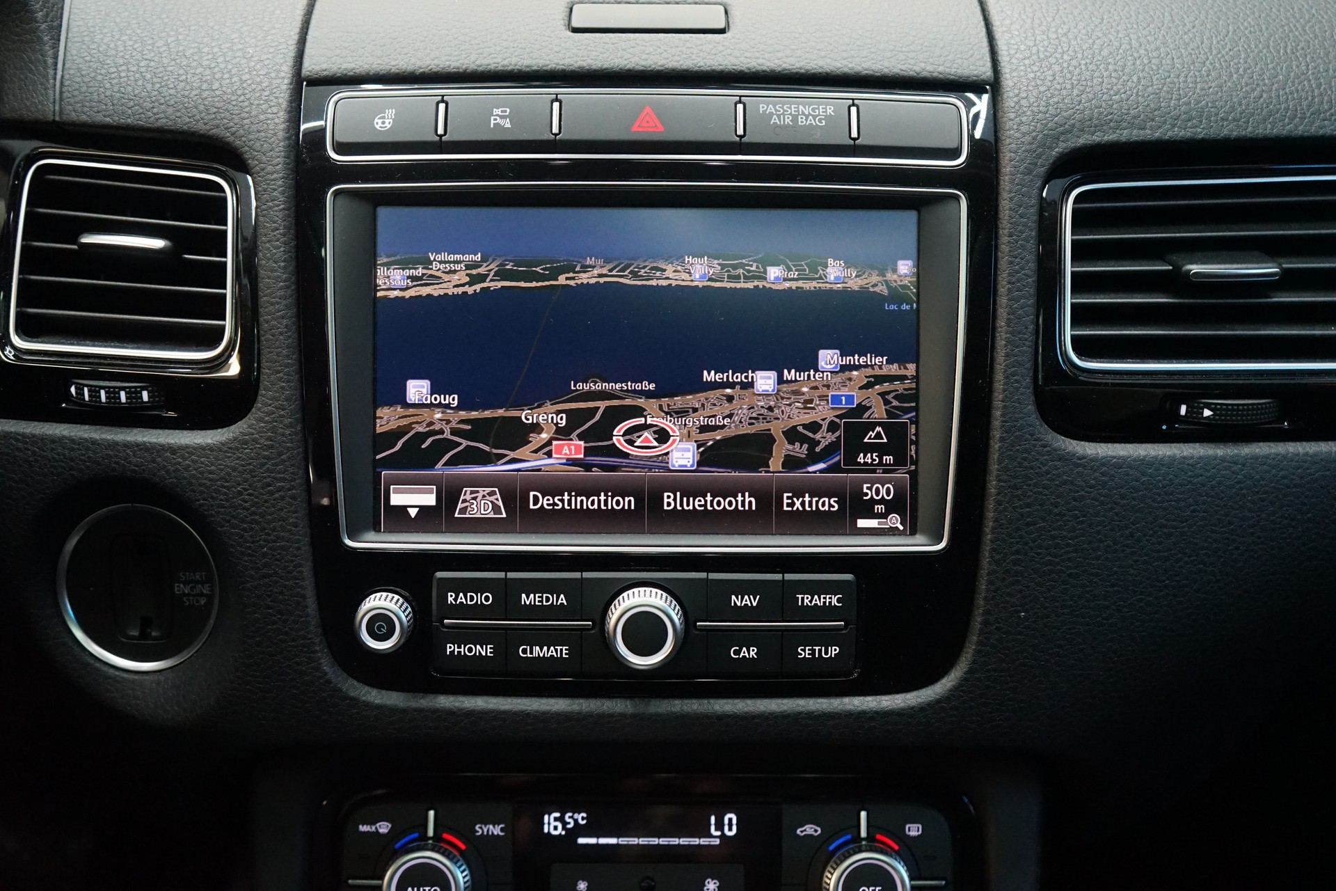 VW Touareg 3.0 TDI BlueMotion Technology Tiptronic-image-15