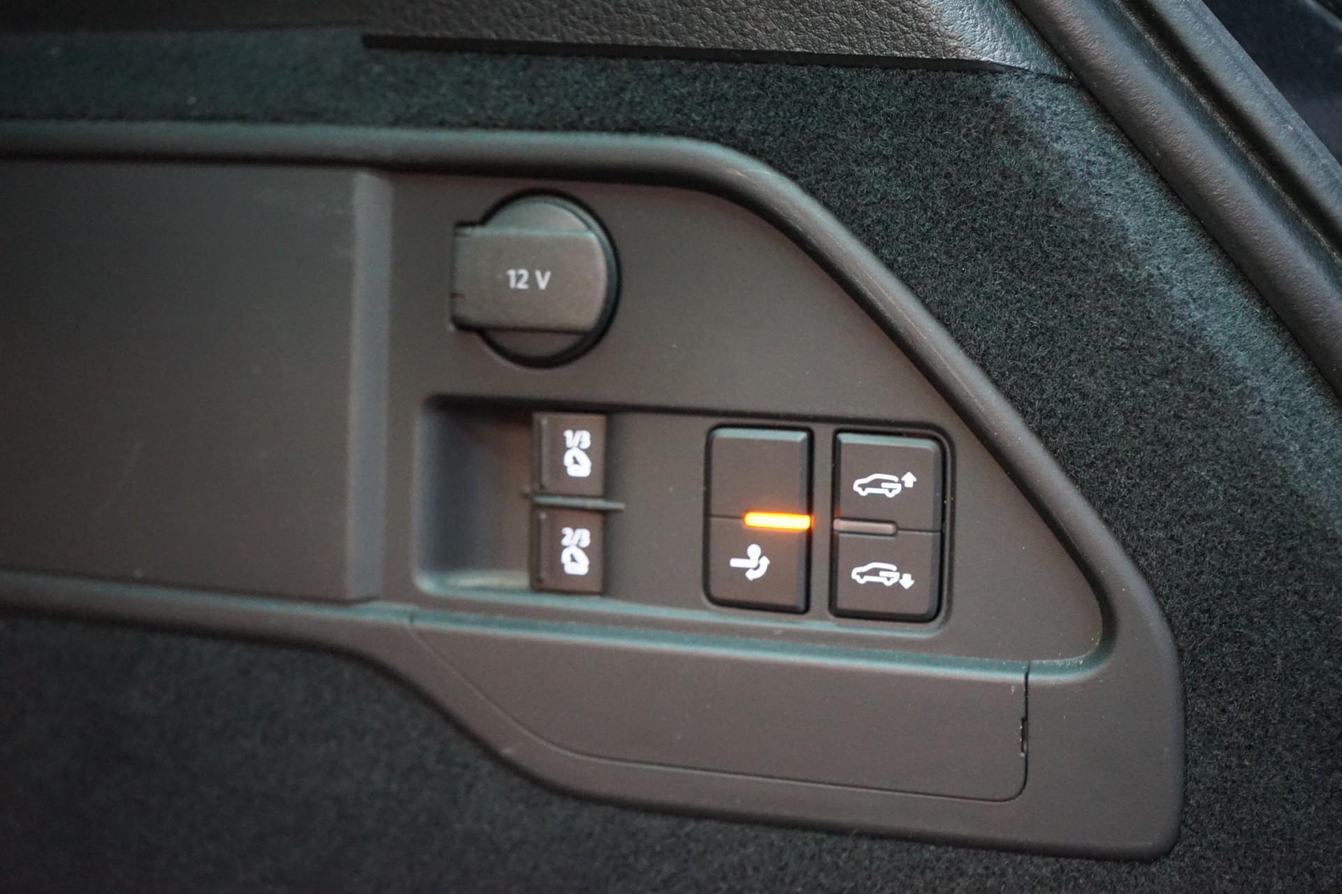 VW Touareg 3.0 TDI BlueMotion Technology Tiptronic-image-25