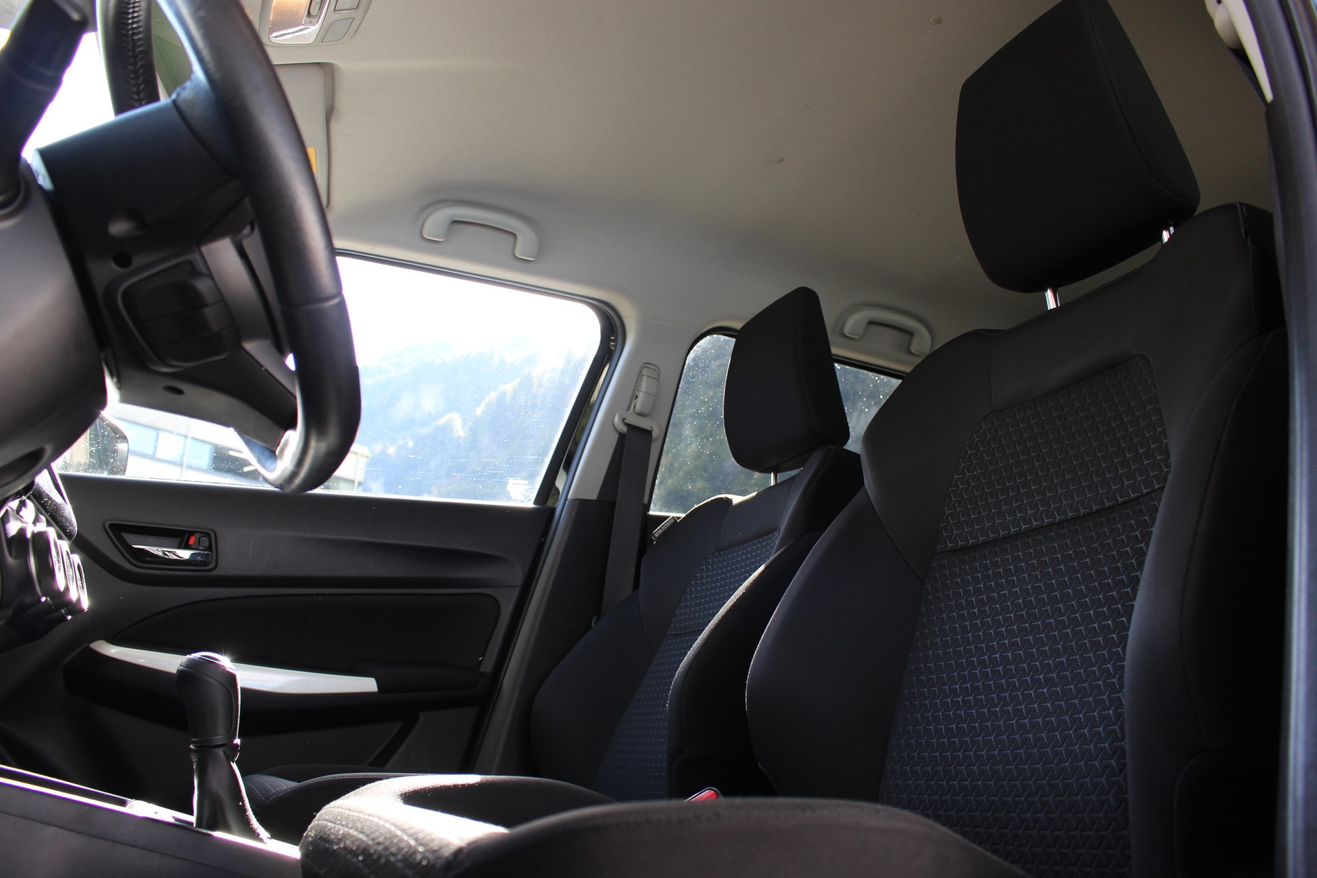 SUZUKI Swift 1.2i 16V SHVS Compact Top Hybrid Allgrip 4x4-image-4