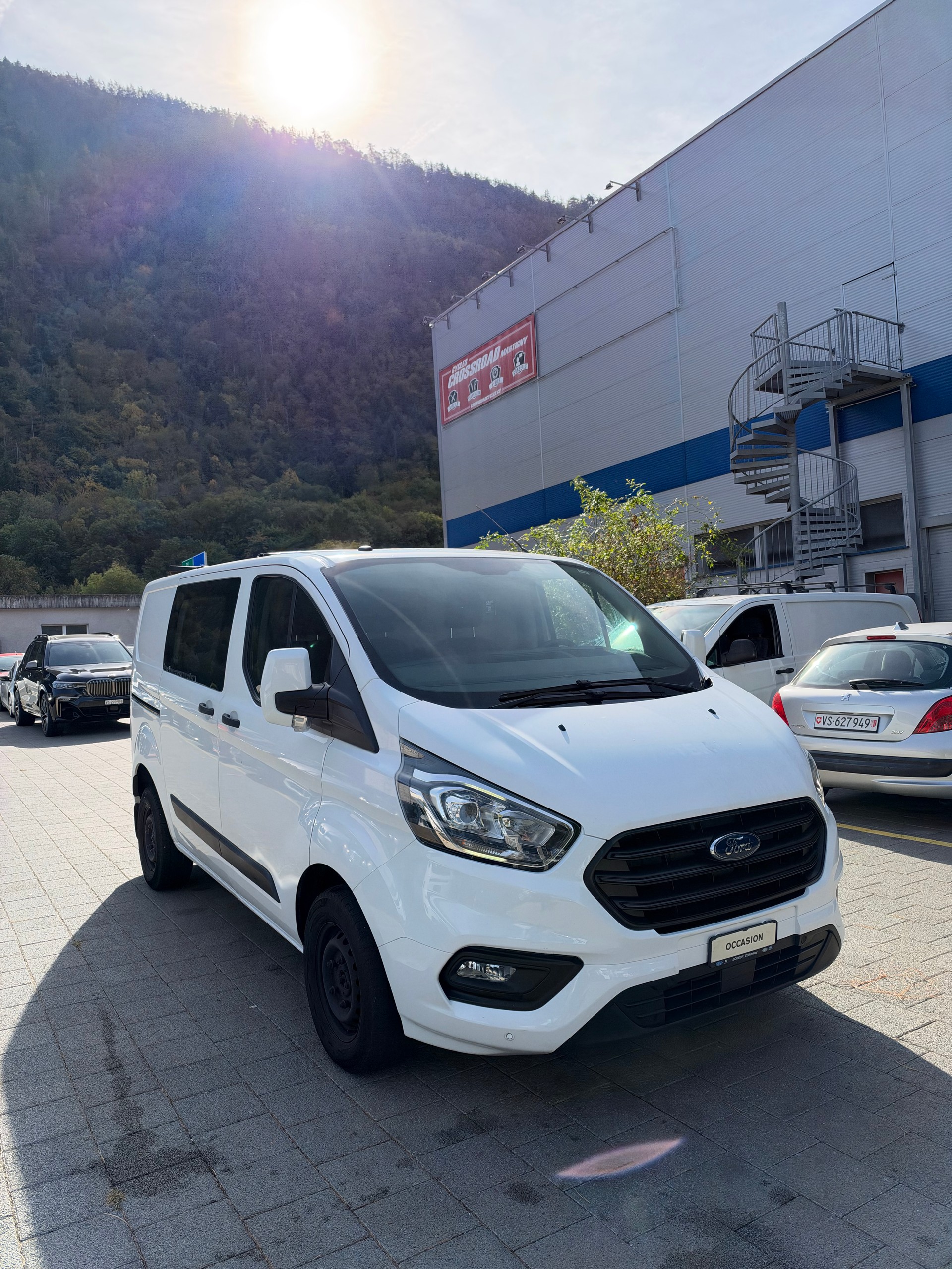FORD TRANSIT CUSTOM-image-1
