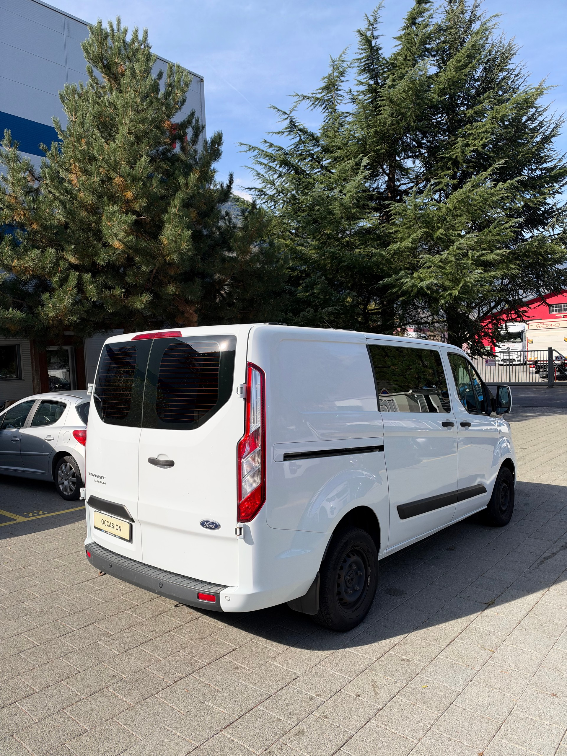 FORD TRANSIT CUSTOM-image-2