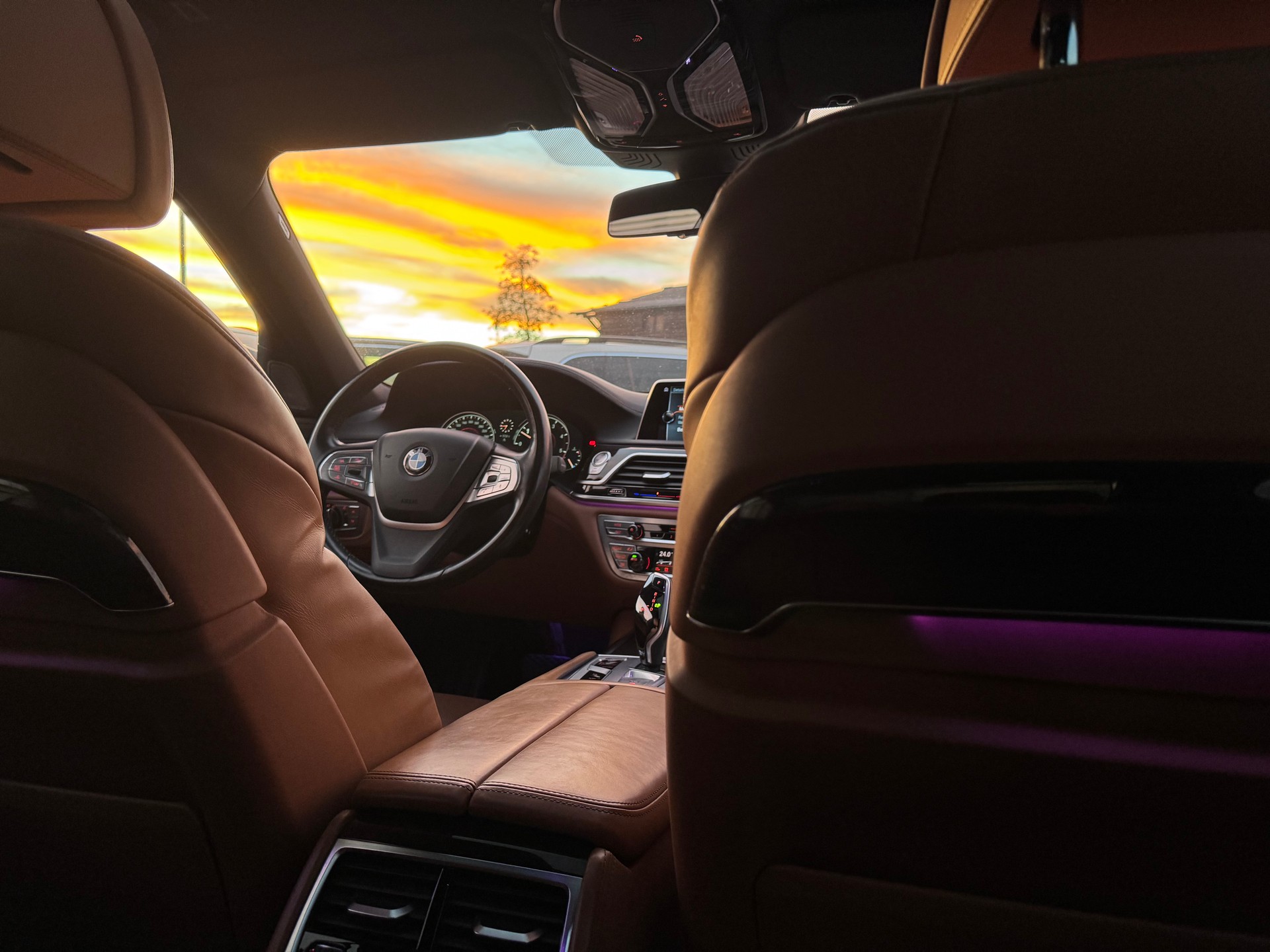 BMW 740d xDrive Steptronic-image-11