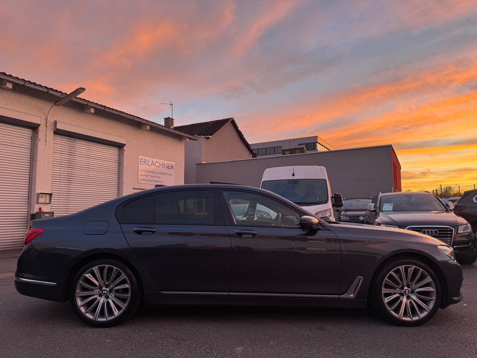 BMW 740d xDrive Steptronic-image-6