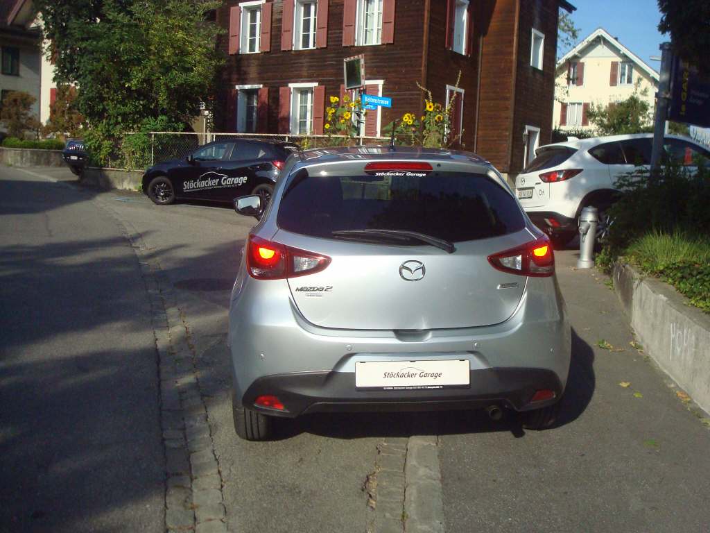 MAZDA 2 1.5 90 Ambition Plus-image-5