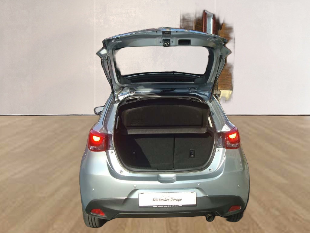 MAZDA 2 1.5 90 Ambition Plus-image-6