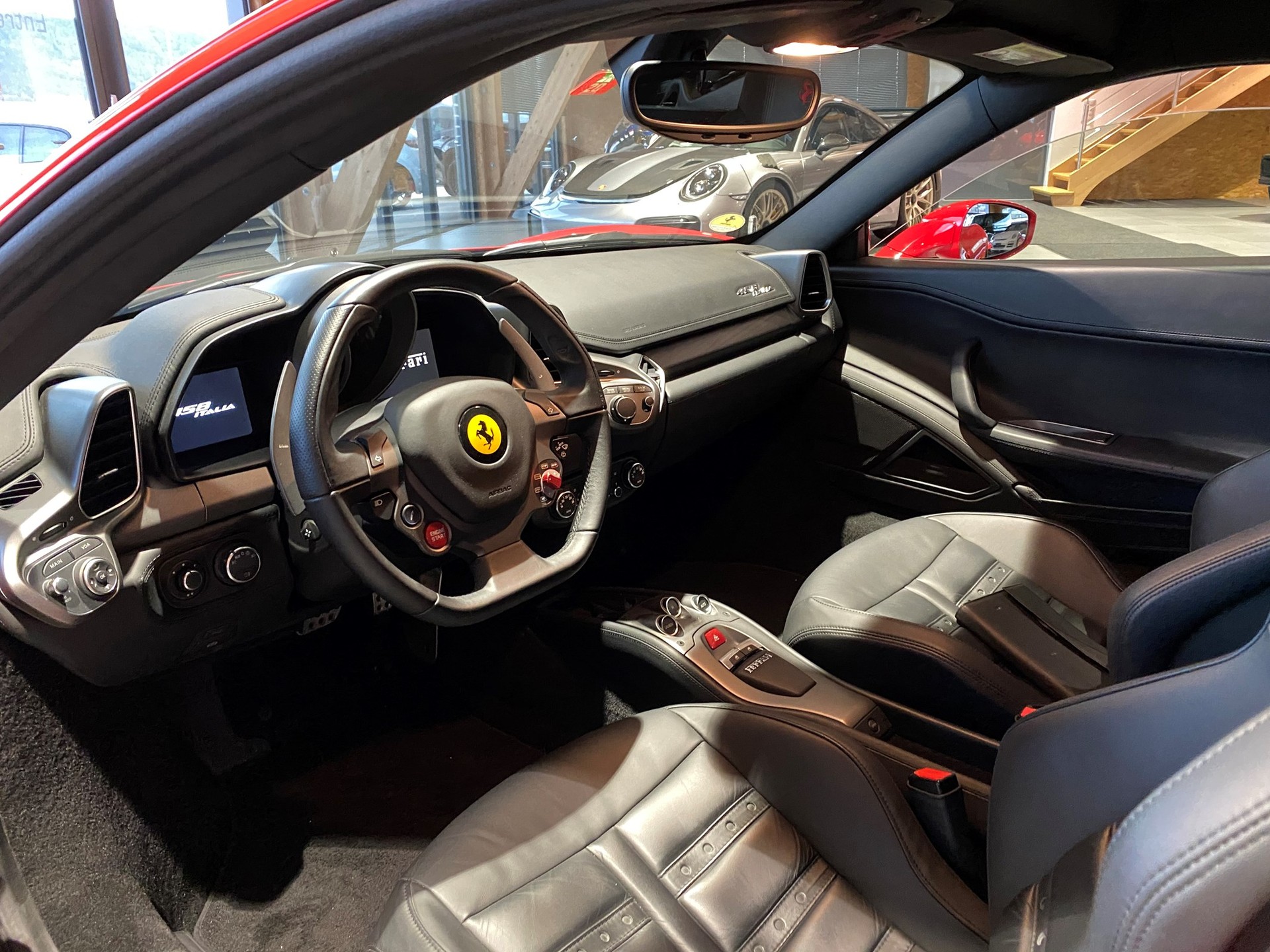 FERRARI 458 Italia 4.5 V8-image-6