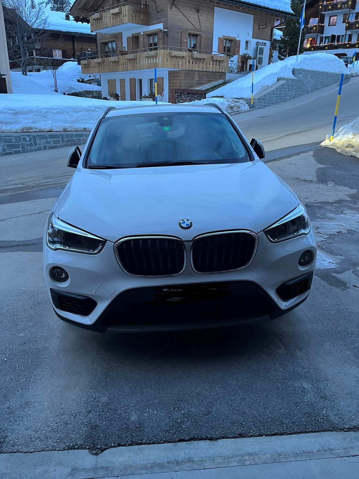 BMW X1 xDrive 18d-image-3