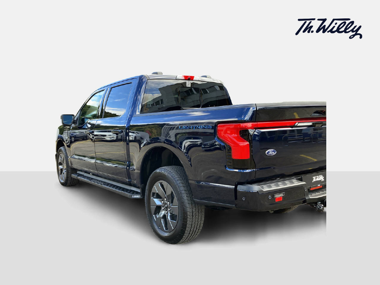 FORD F-150 Lightning DKab.Pick-up 98 kWh Lariat Launch Edition-image-8