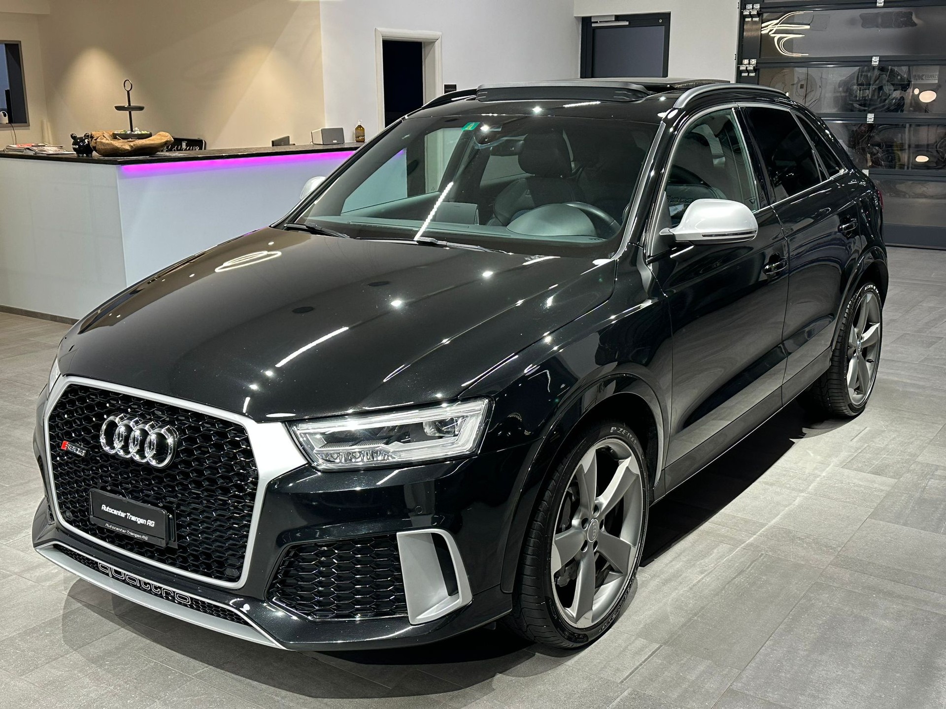 AUDI RS Q3 2.5 TFSI performance quattro S-tronic-image-1