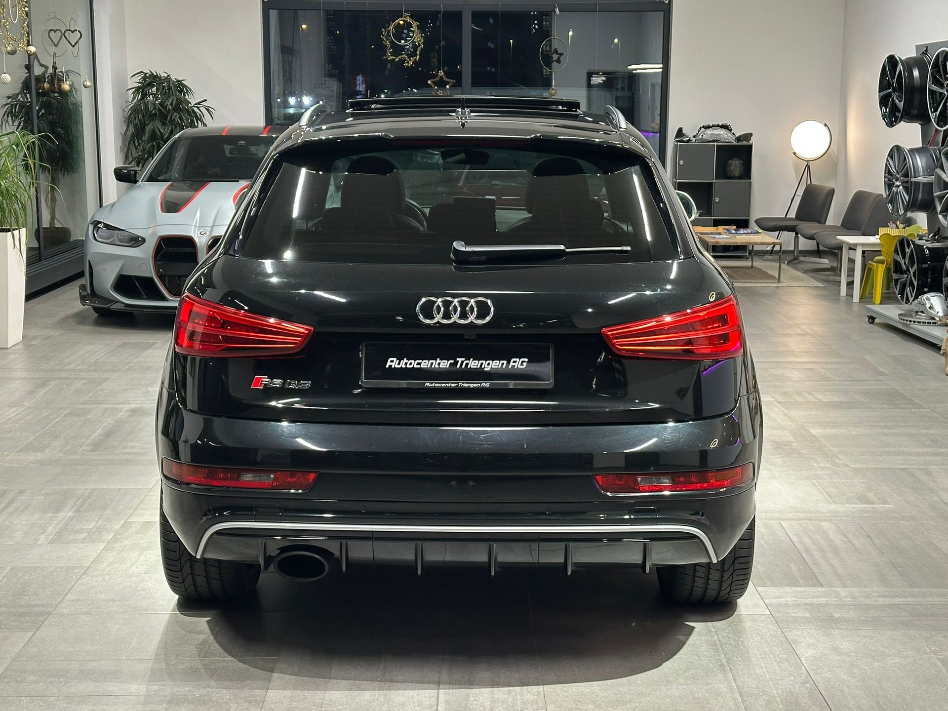AUDI RS Q3 2.5 TFSI performance quattro S-tronic-image-9
