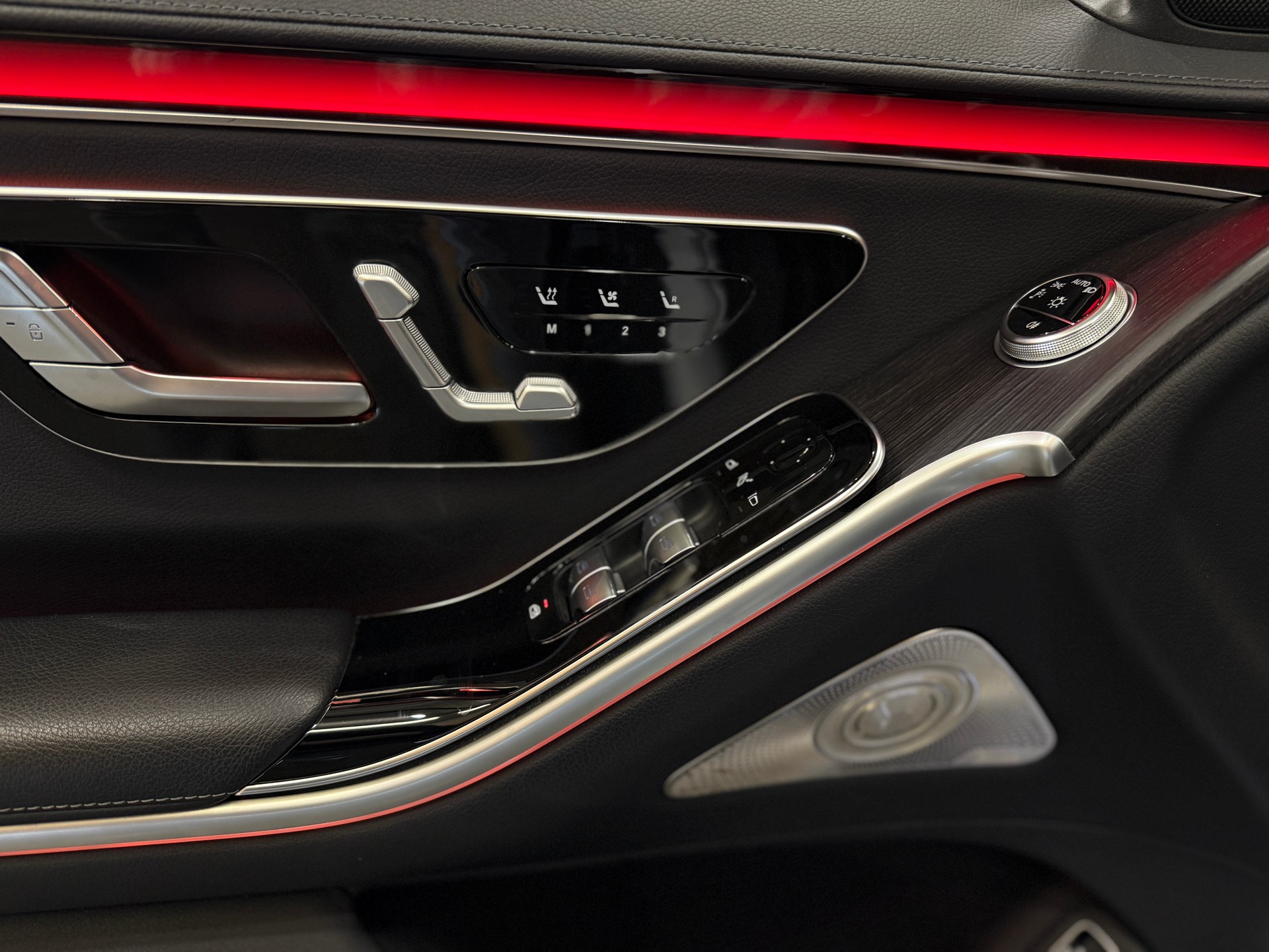 MERCEDES-BENZ S 350 d 4Matic AMG Line 9G-Tronic-image-20