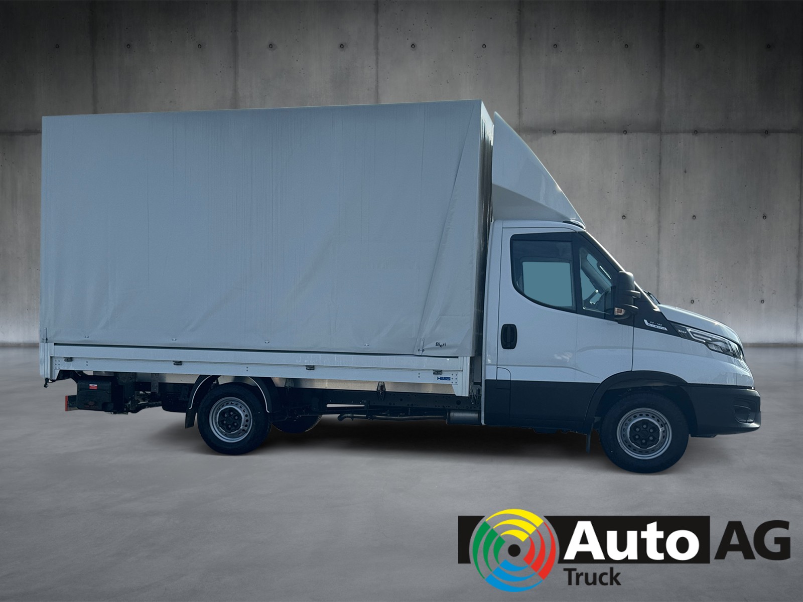 IVECO Daily Brücke m.Verdeck+Hebebühne-image-3