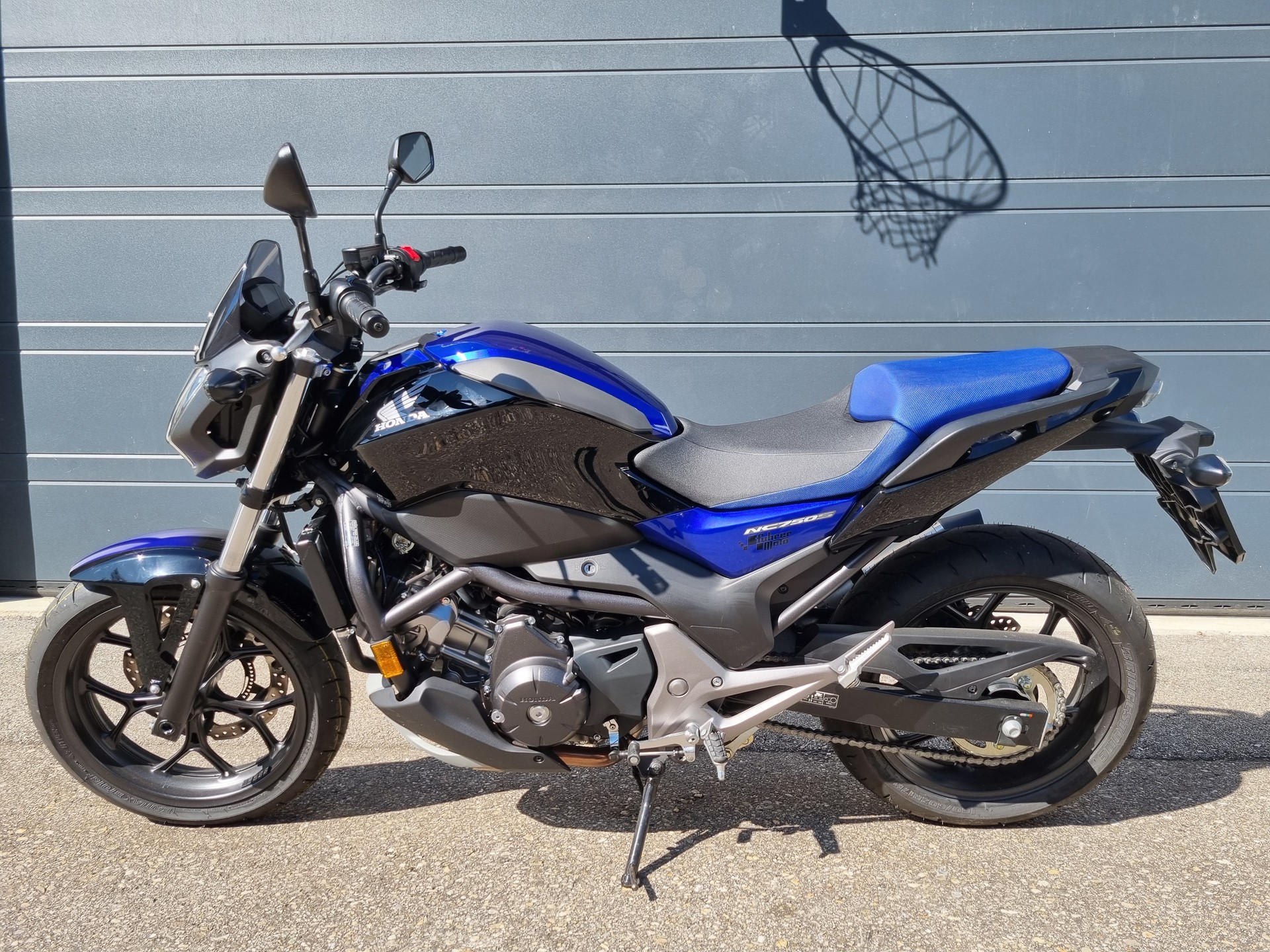 HONDA NC 750 S ABS-showroom-element-1
