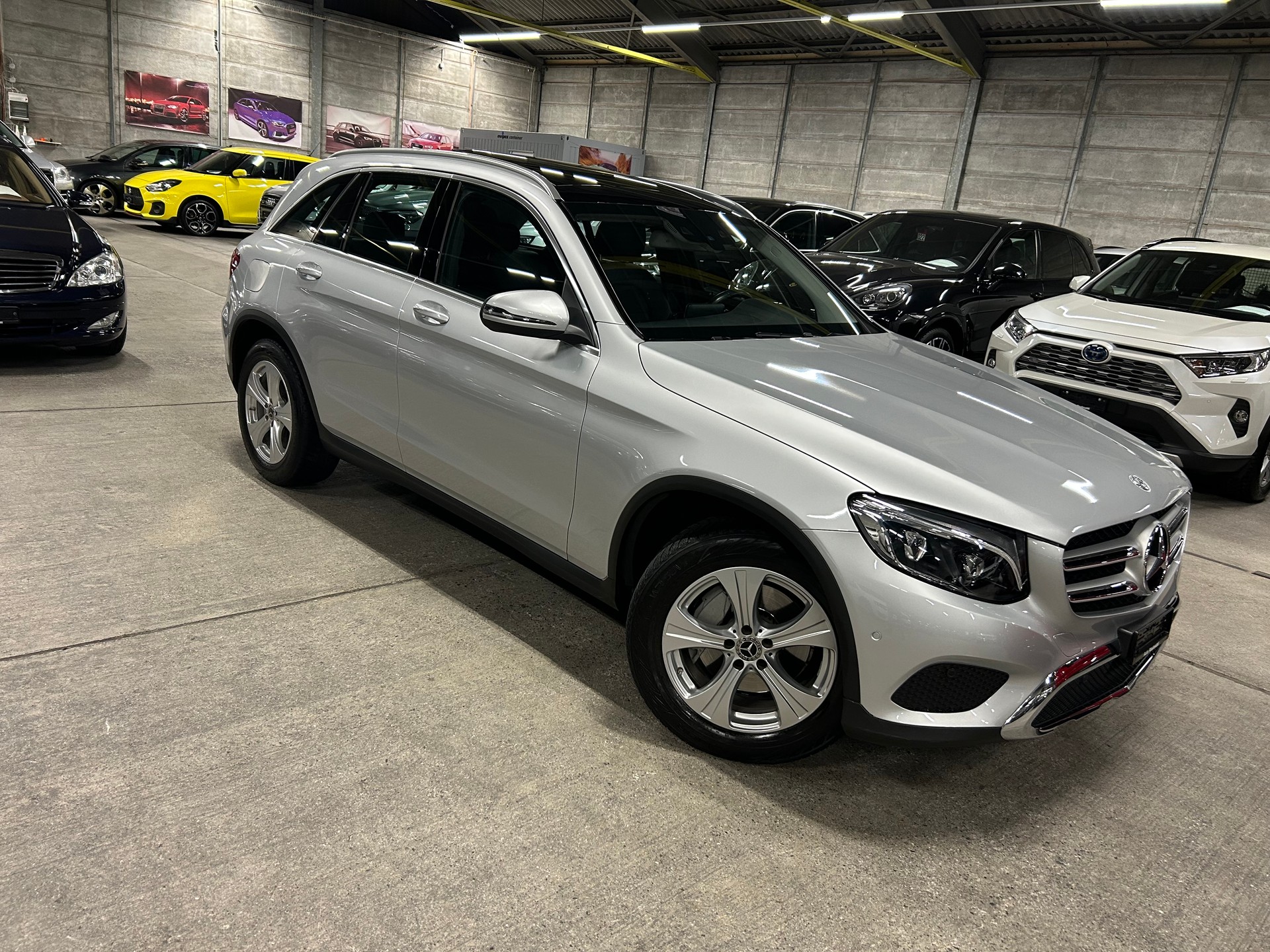MERCEDES-BENZ GLC 250 Exclusive 4Matic 9G-Tronic-image-0