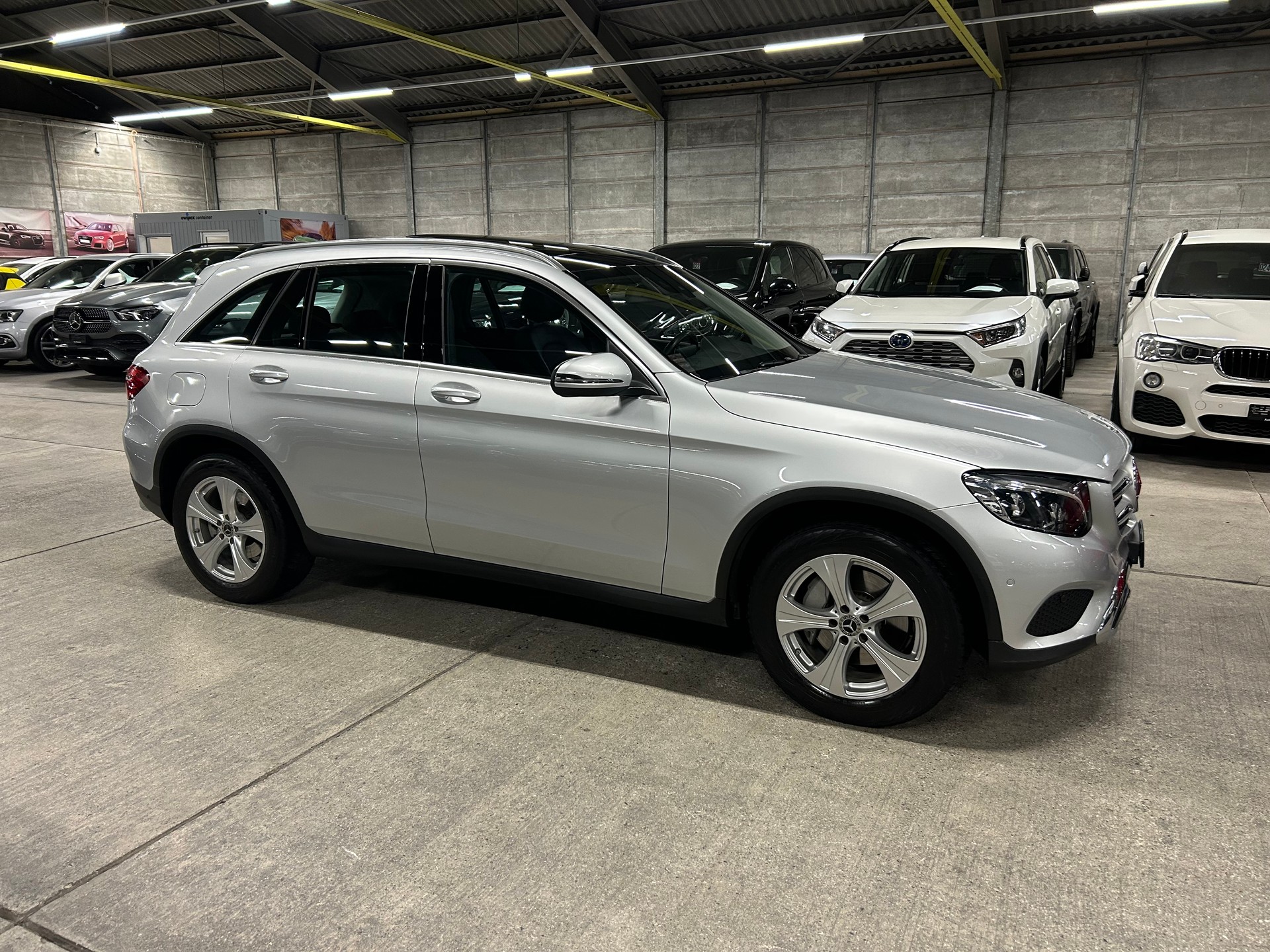 MERCEDES-BENZ GLC 250 Exclusive 4Matic 9G-Tronic-image-2