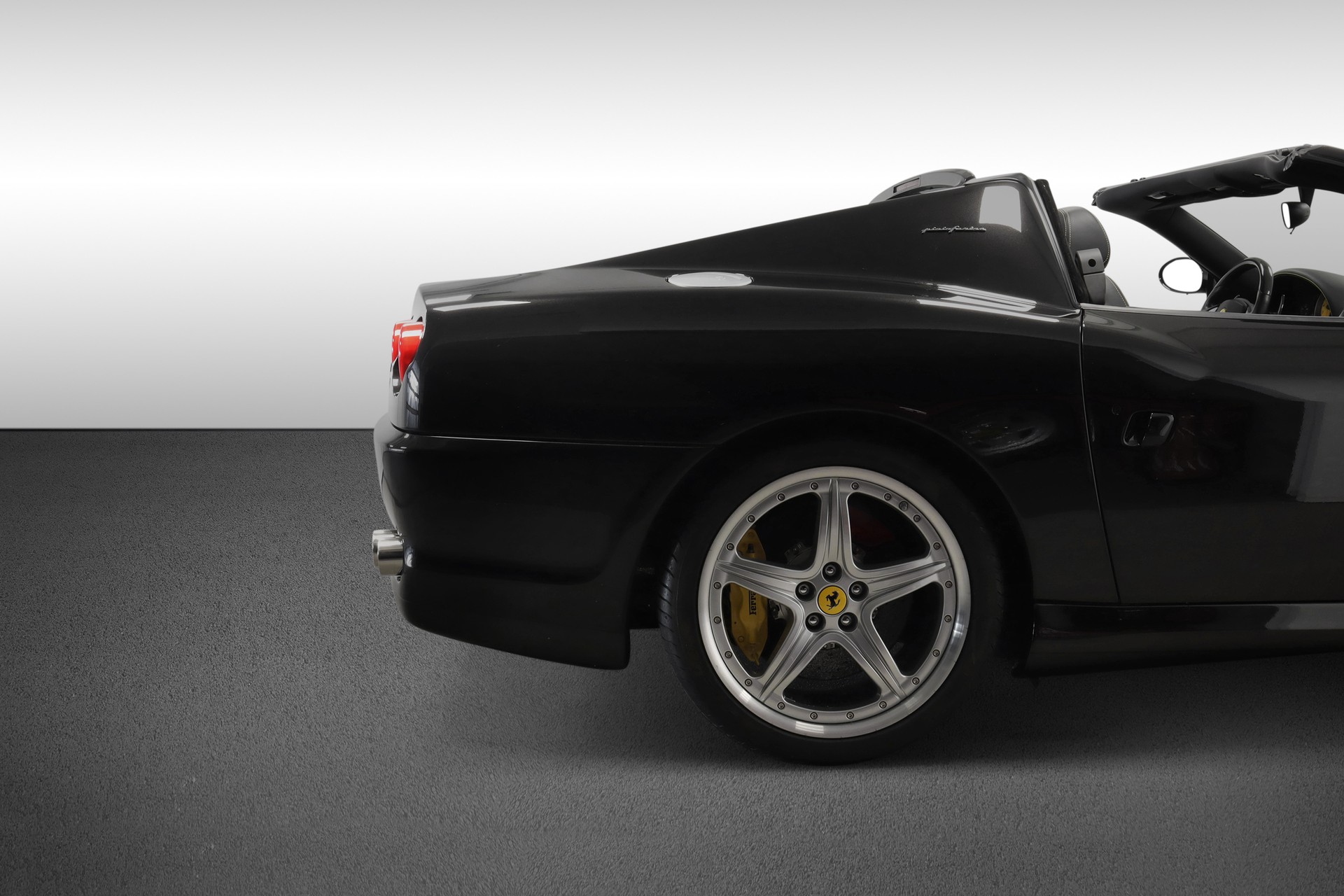 FERRARI 575 Superamerica-image-10