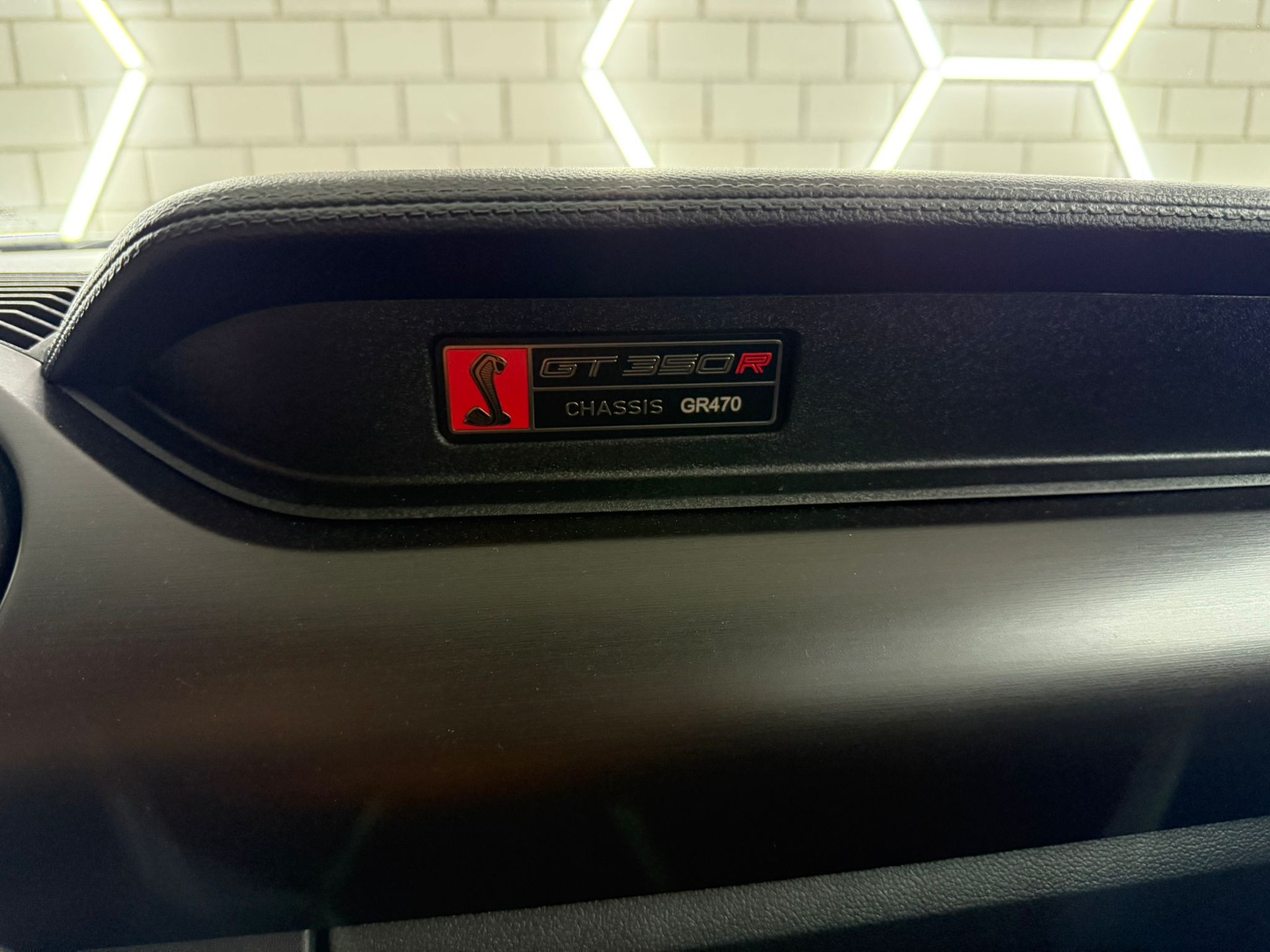 FORD Shelby GT350R-image-9