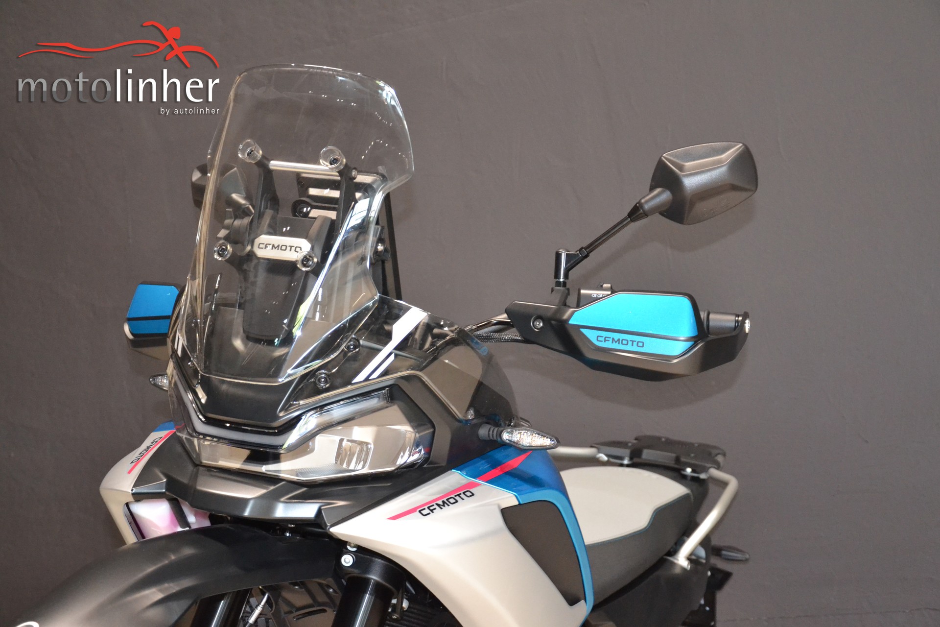 CF MOTO 800 MT-X