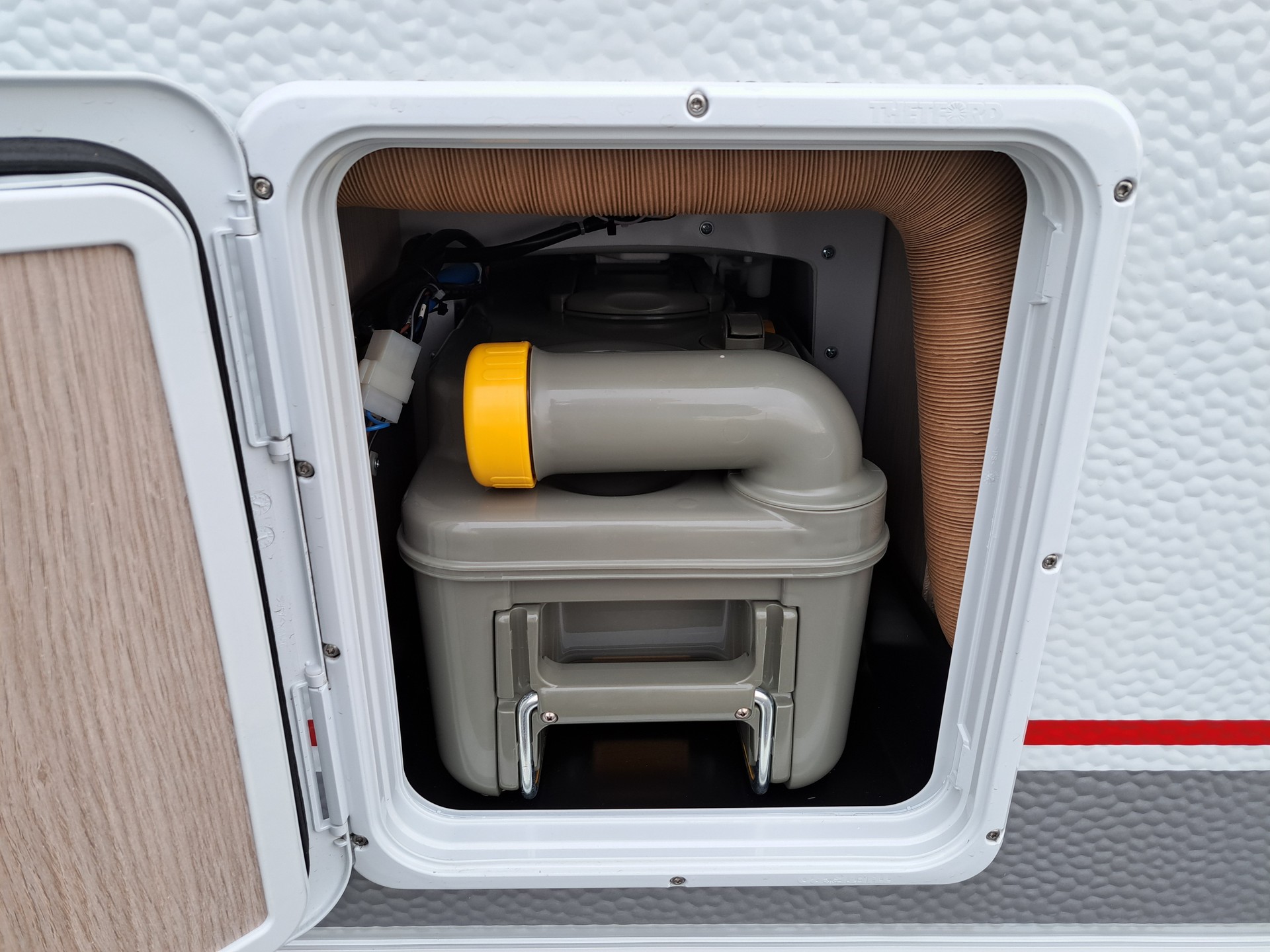 BÜRSTNER Premio Life 490 TK-image-12