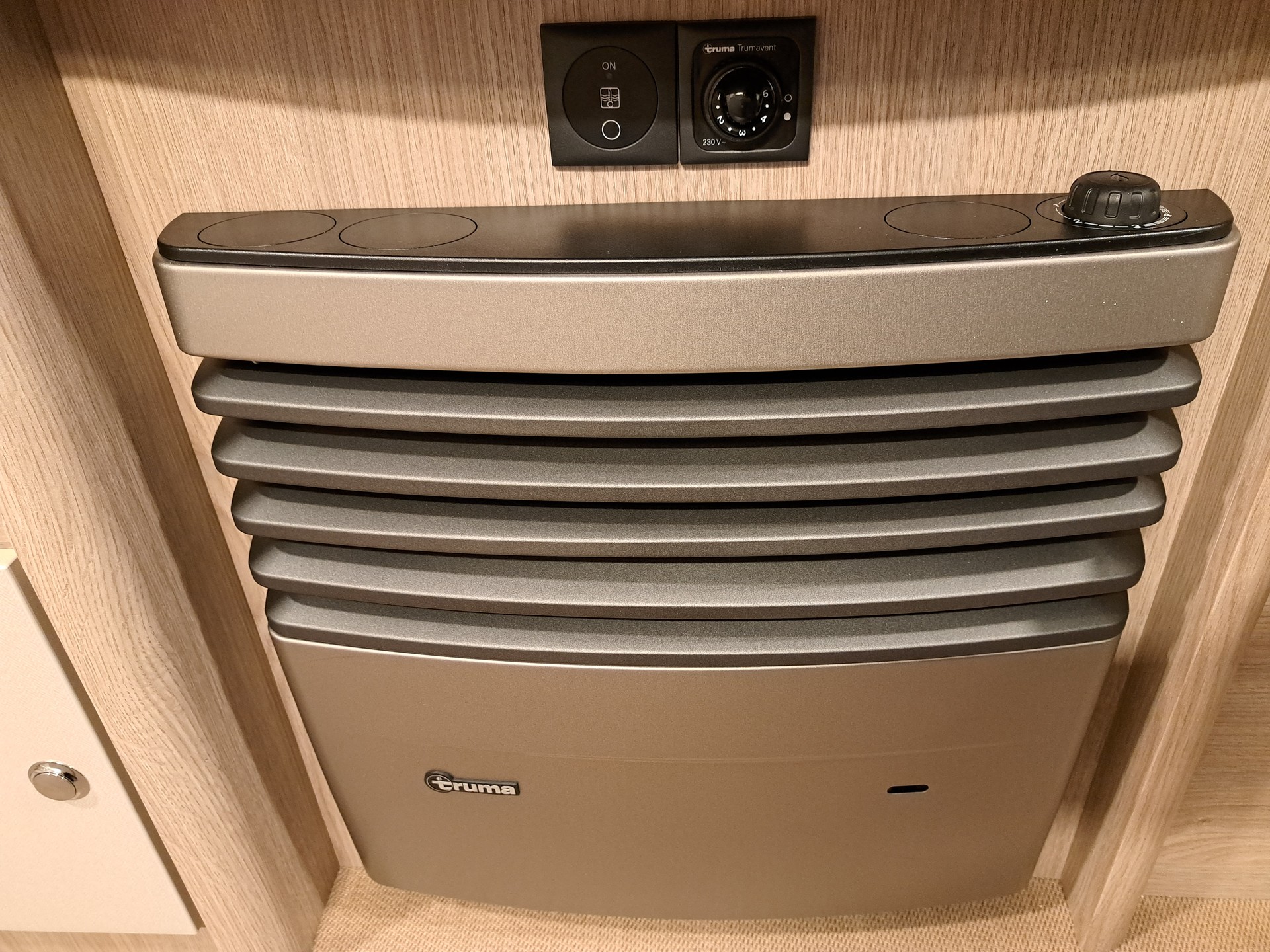 BÜRSTNER Premio Life 490 TK-image-4