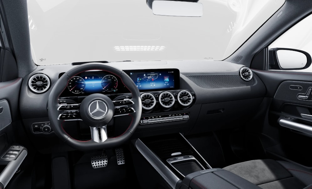 MERCEDES-BENZ GLA 200 7G-DCT-image-2