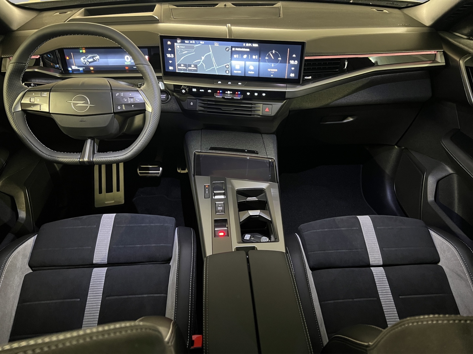 OPEL Grandland-e Ultimate AWD-image-11