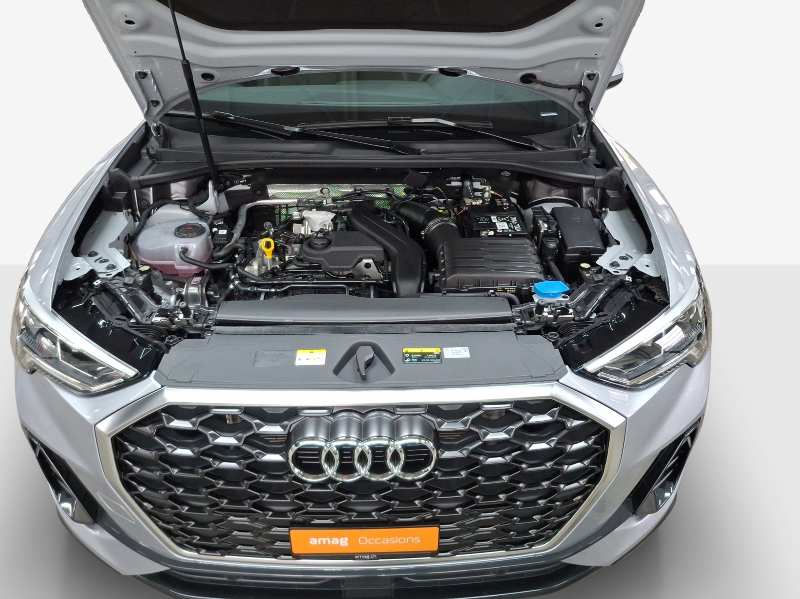 AUDI Q3 Sportback 35 TFSI Attraction S-tronic-image-15