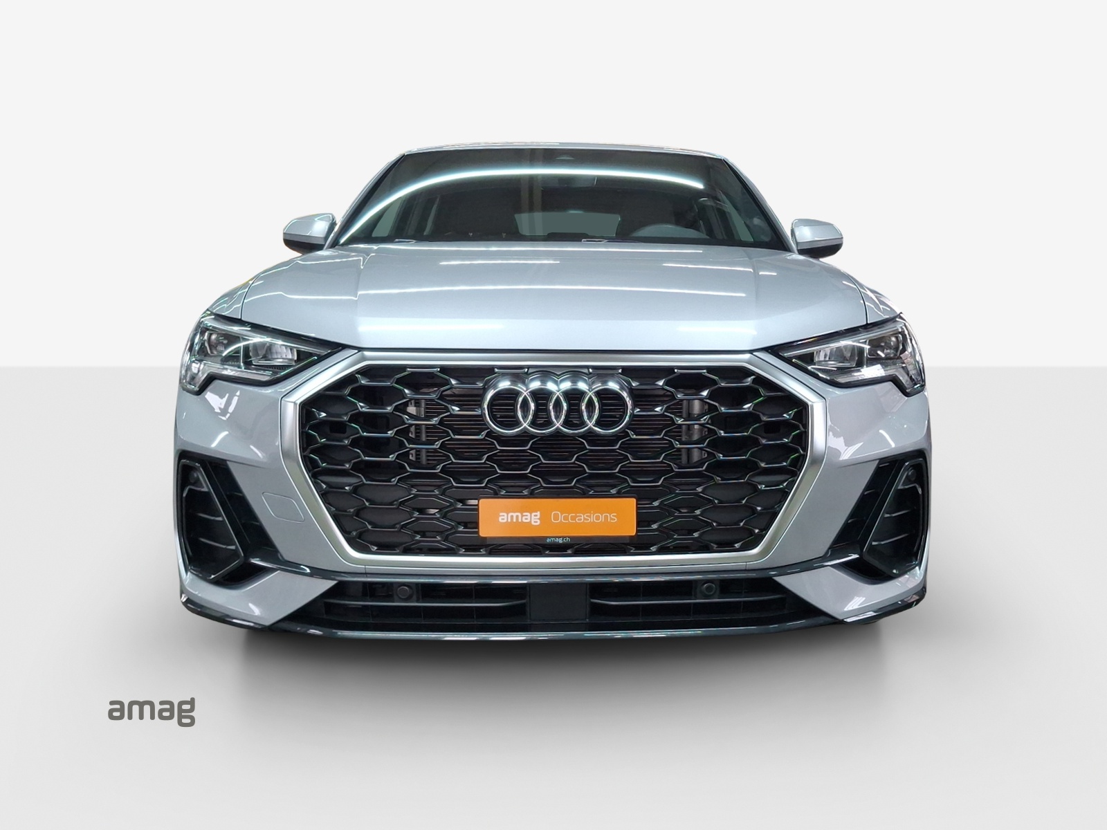 AUDI Q3 Sportback 35 TFSI Attraction S-tronic-image-6