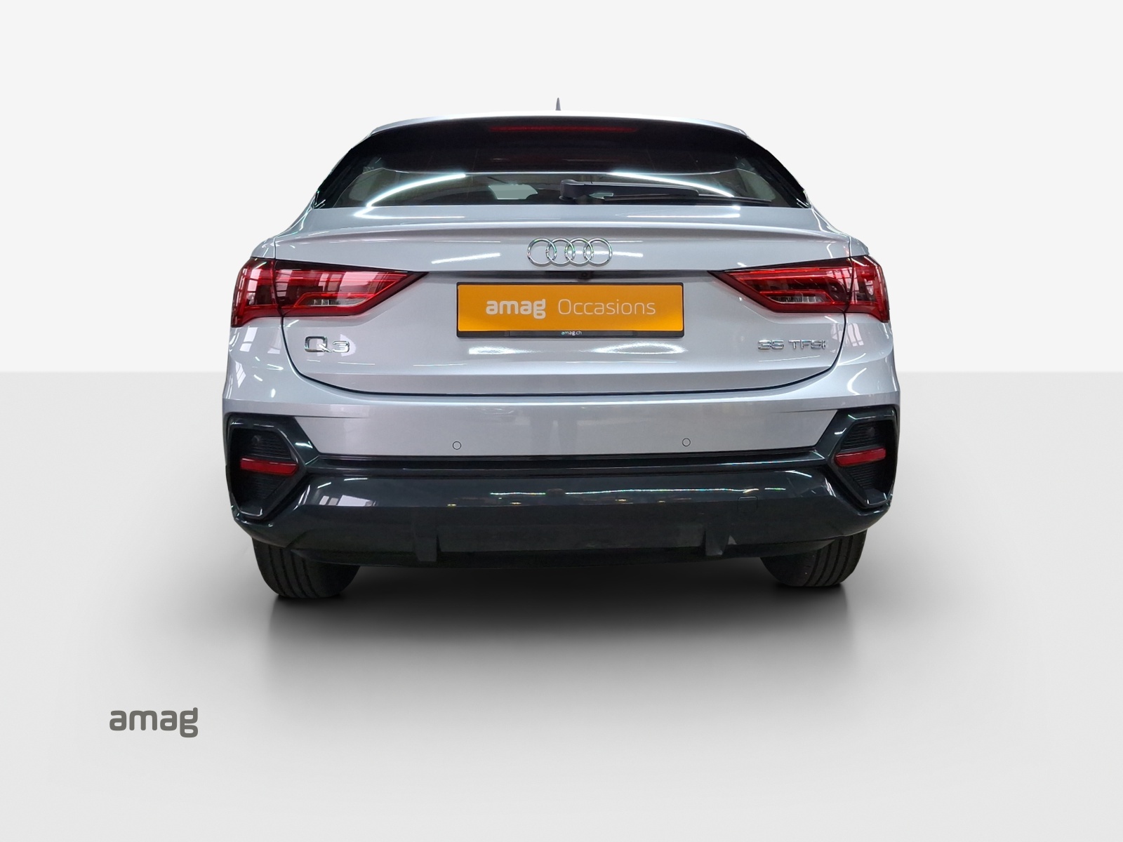 AUDI Q3 Sportback 35 TFSI Attraction S-tronic-image-3