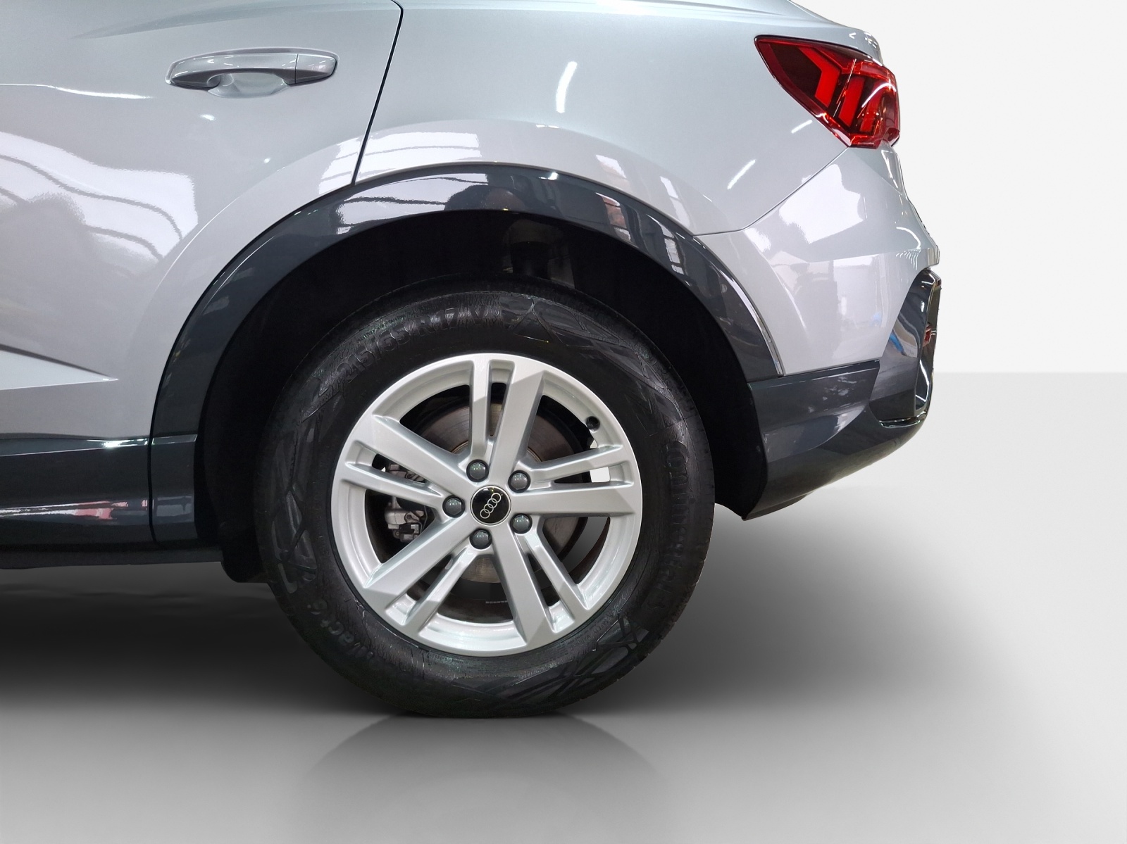 AUDI Q3 Sportback 35 TFSI Attraction S-tronic-image-13