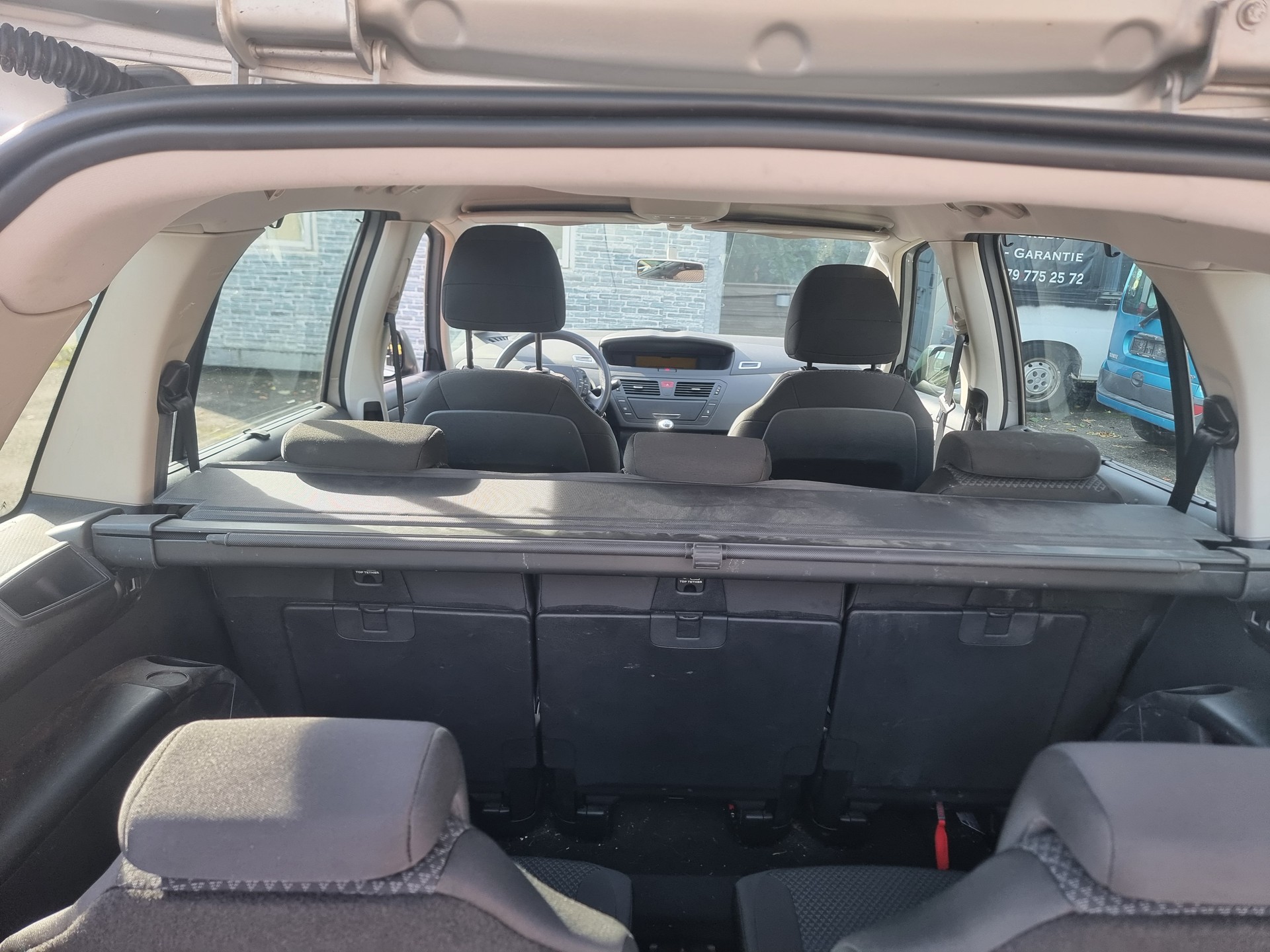 CITROEN Grand C4 Picasso 1.6i 16V Attraction-image-12