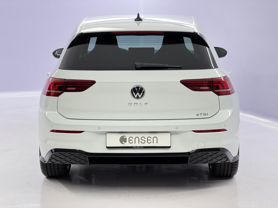 Golf VIII 1.5 eTSI R-Line DSG