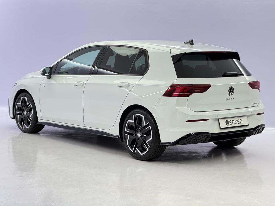 Golf VIII 1.5 eTSI R-Line DSG