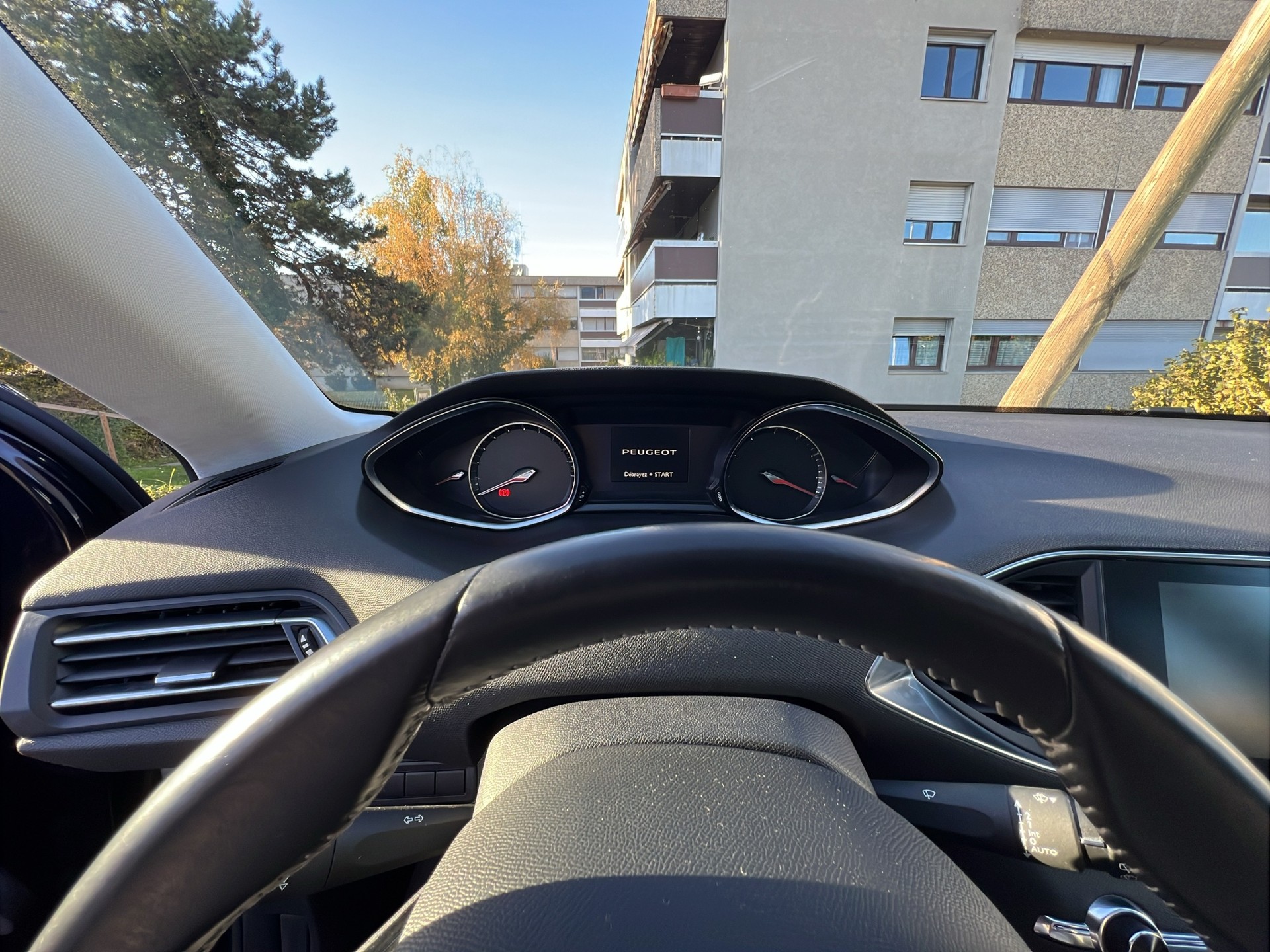 PEUGEOT 308 1.6 THP Féline-image-10