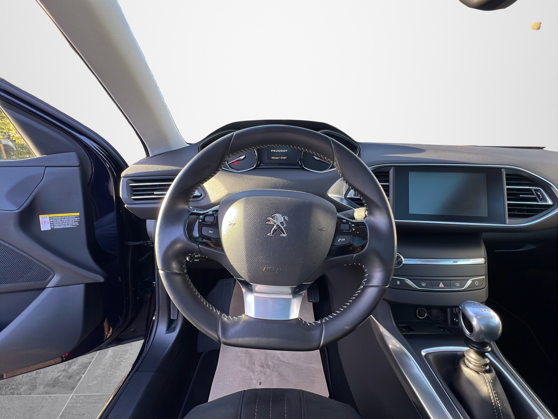 PEUGEOT 308 1.6 THP Féline-image-9
