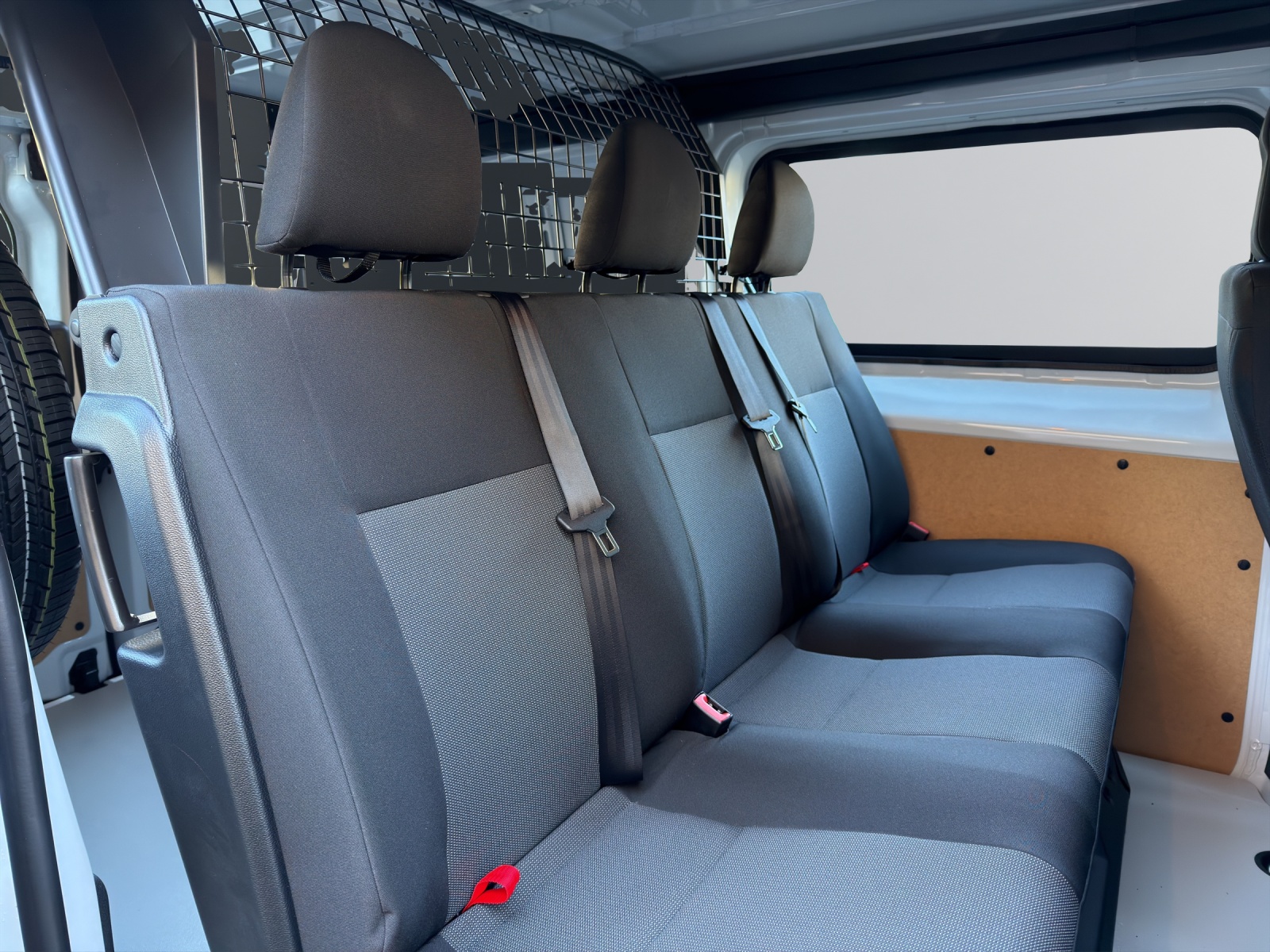 OPEL Vivaro Cargo DK Var. 3.0 t M 2.0 D 144 S/S 4x4-image-11