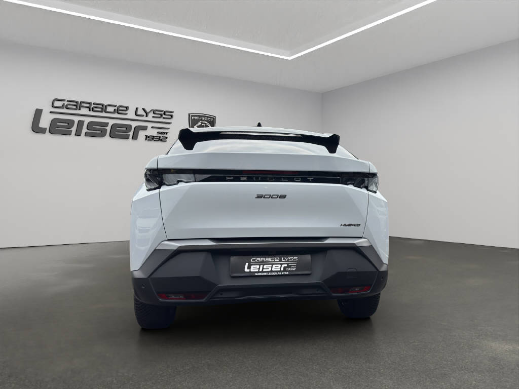 PEUGEOT 3008 1.2 Hybrid GT-showroom-element-3