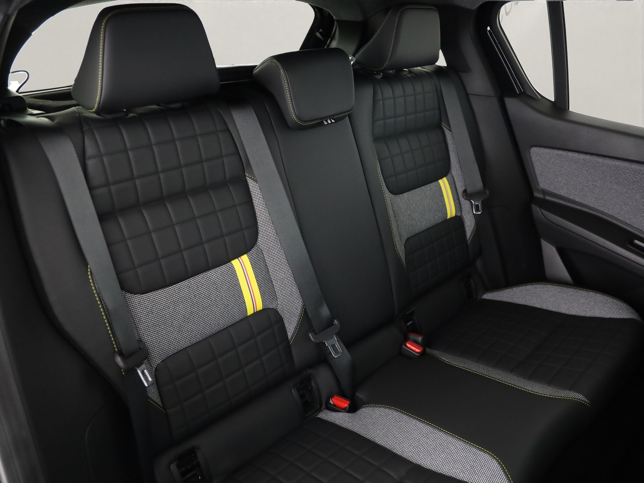 RENAULT R4 E-Tech Comfort Range iconic-image-7