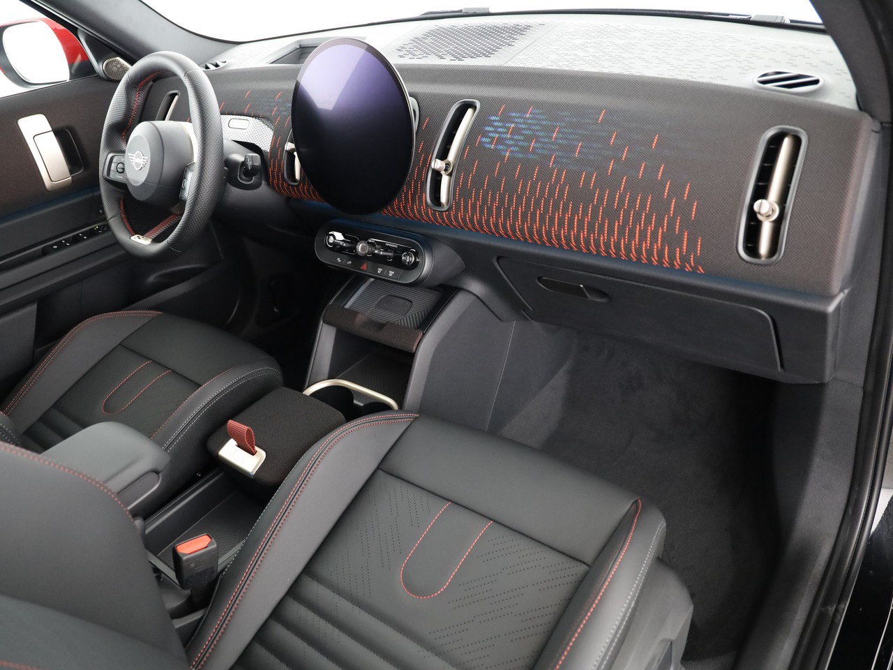 MINI John Cooper Works Countryman ALL4-image-13