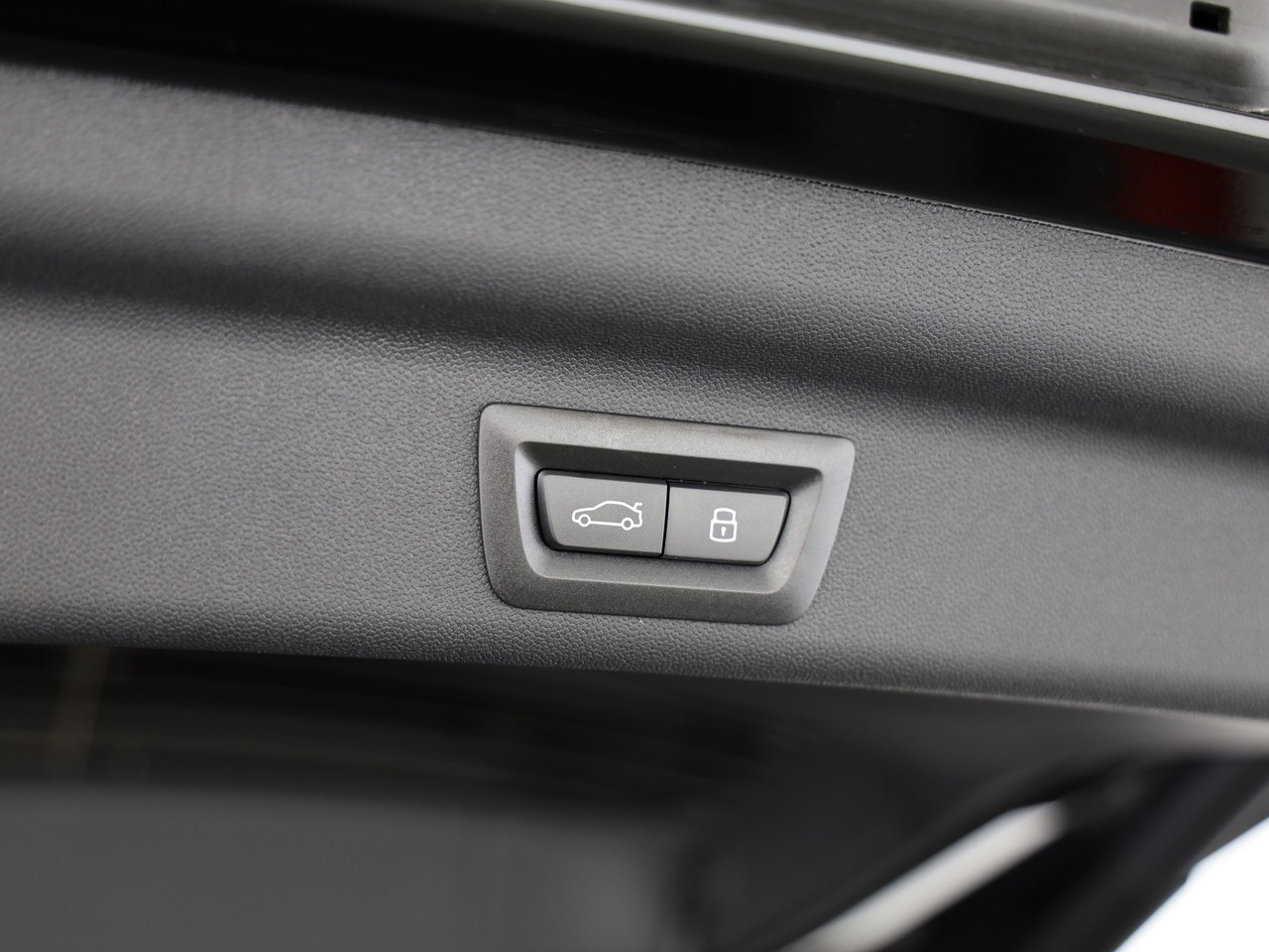 MINI John Cooper Works Countryman ALL4-image-9
