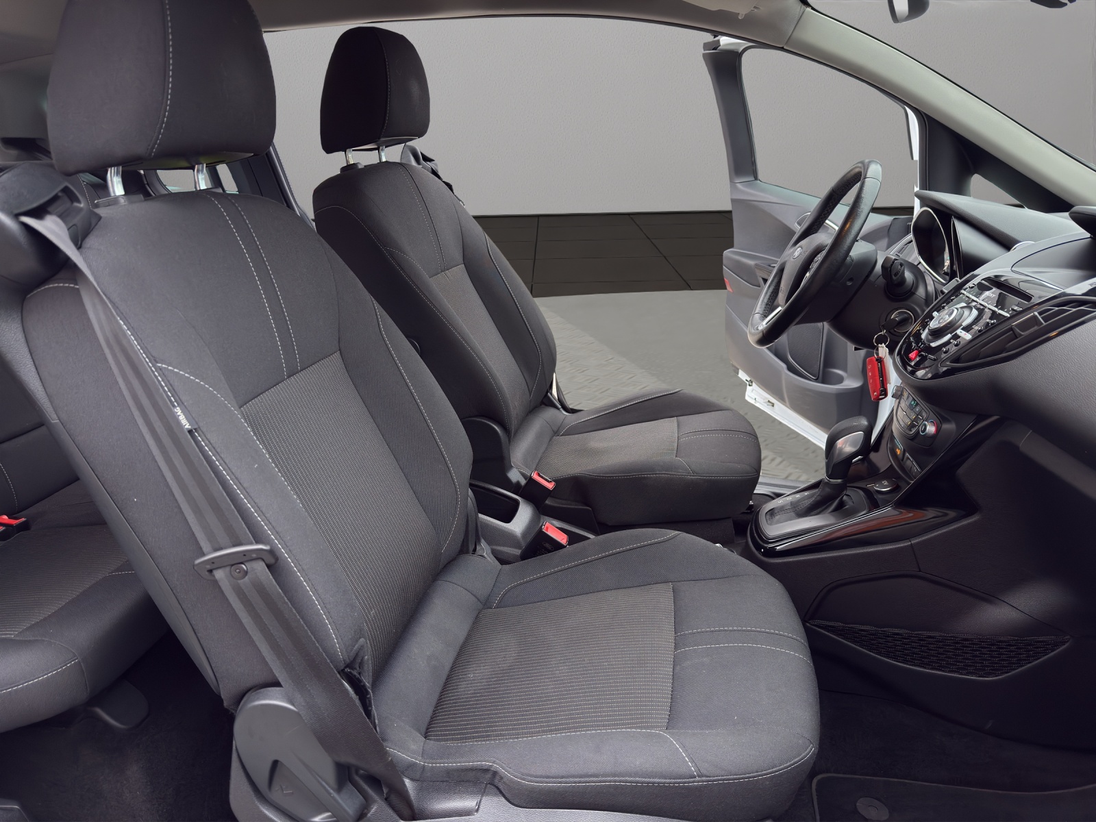 FORD B-Max 1.6 Ti-VCT Trend PowerShift-image-16