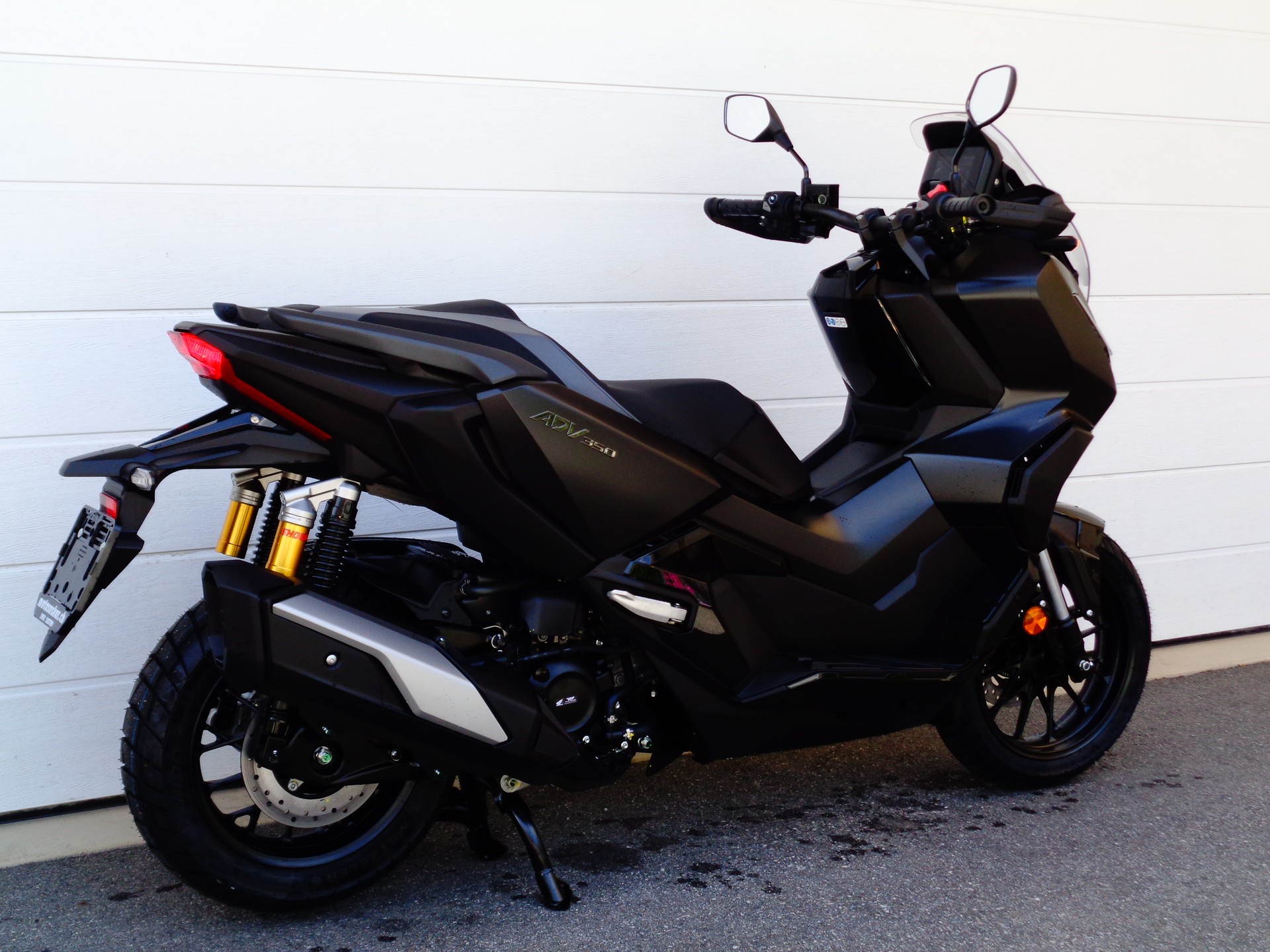 HONDA ADV 350-image-7