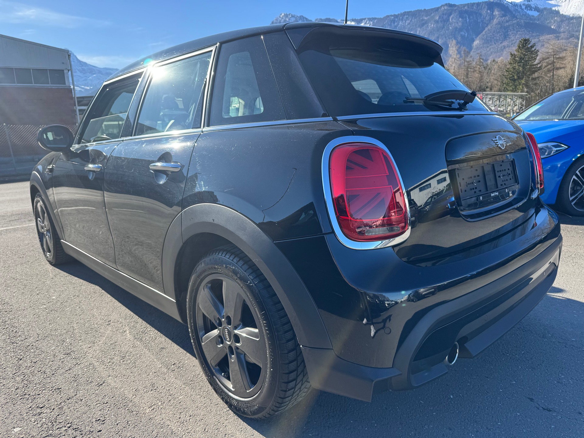 MINI Cooper Camden Edition Steptronic DKG-image-5