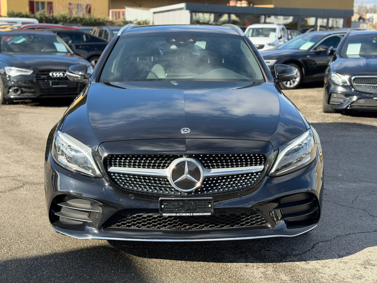 MERCEDES-BENZ C 220 d Swiss Star AMG Line 4M 9G-Tronic-image-1