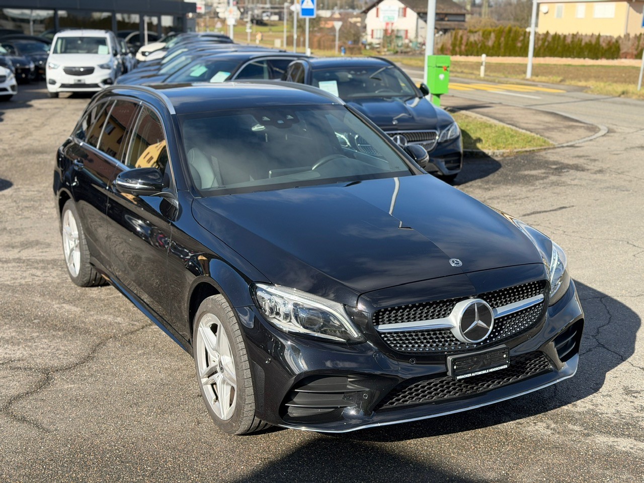 MERCEDES-BENZ C 220 d Swiss Star AMG Line 4M 9G-Tronic-image-13