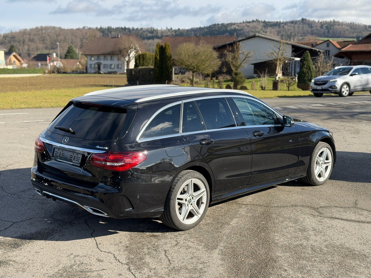 MERCEDES-BENZ C 220 d Swiss Star AMG Line 4M 9G-Tronic-image-14