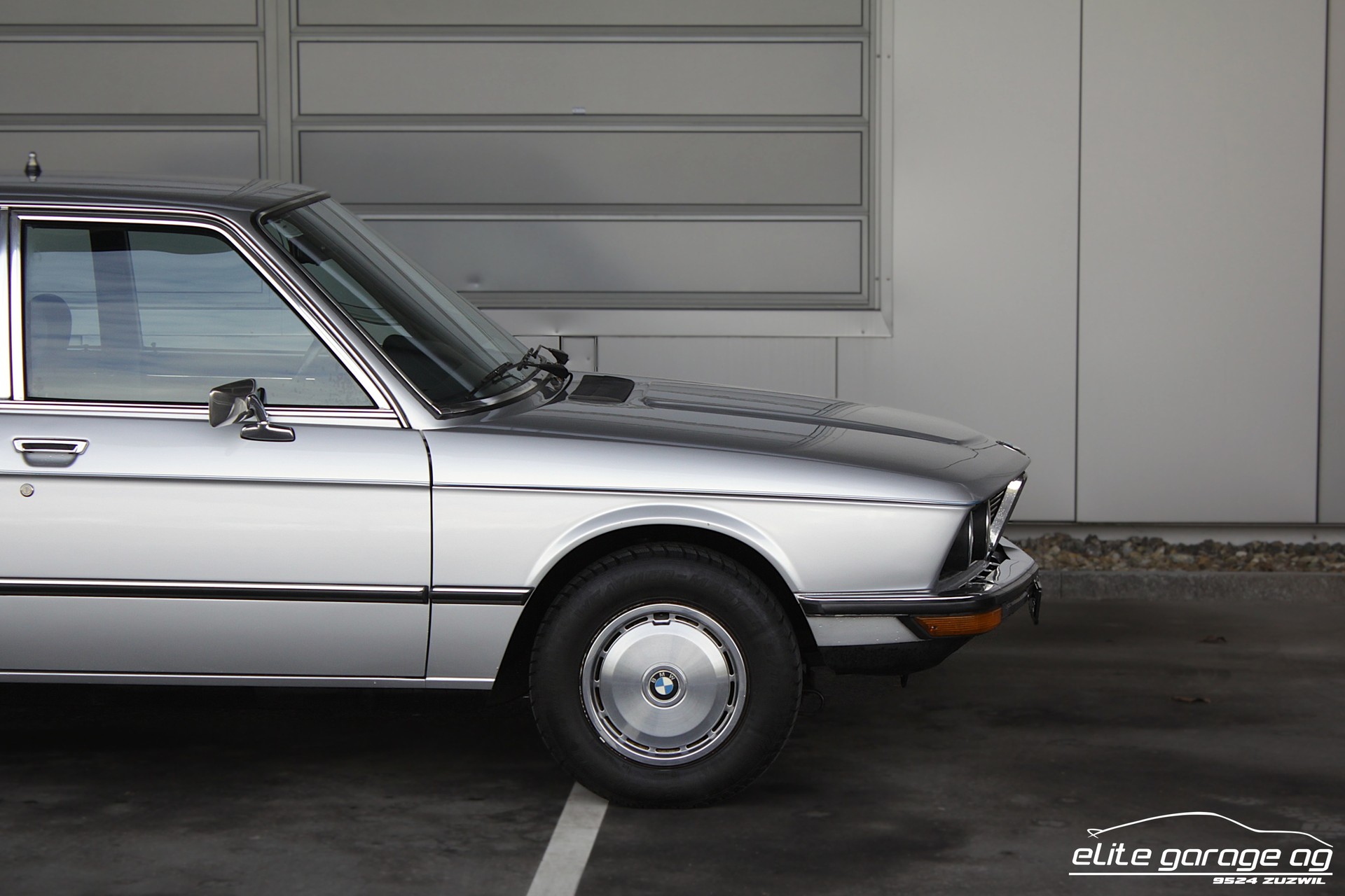 BMW 525 E12 ex Polizeiauto (wie Derrick) VETERANENGEPRÜFT-image-9