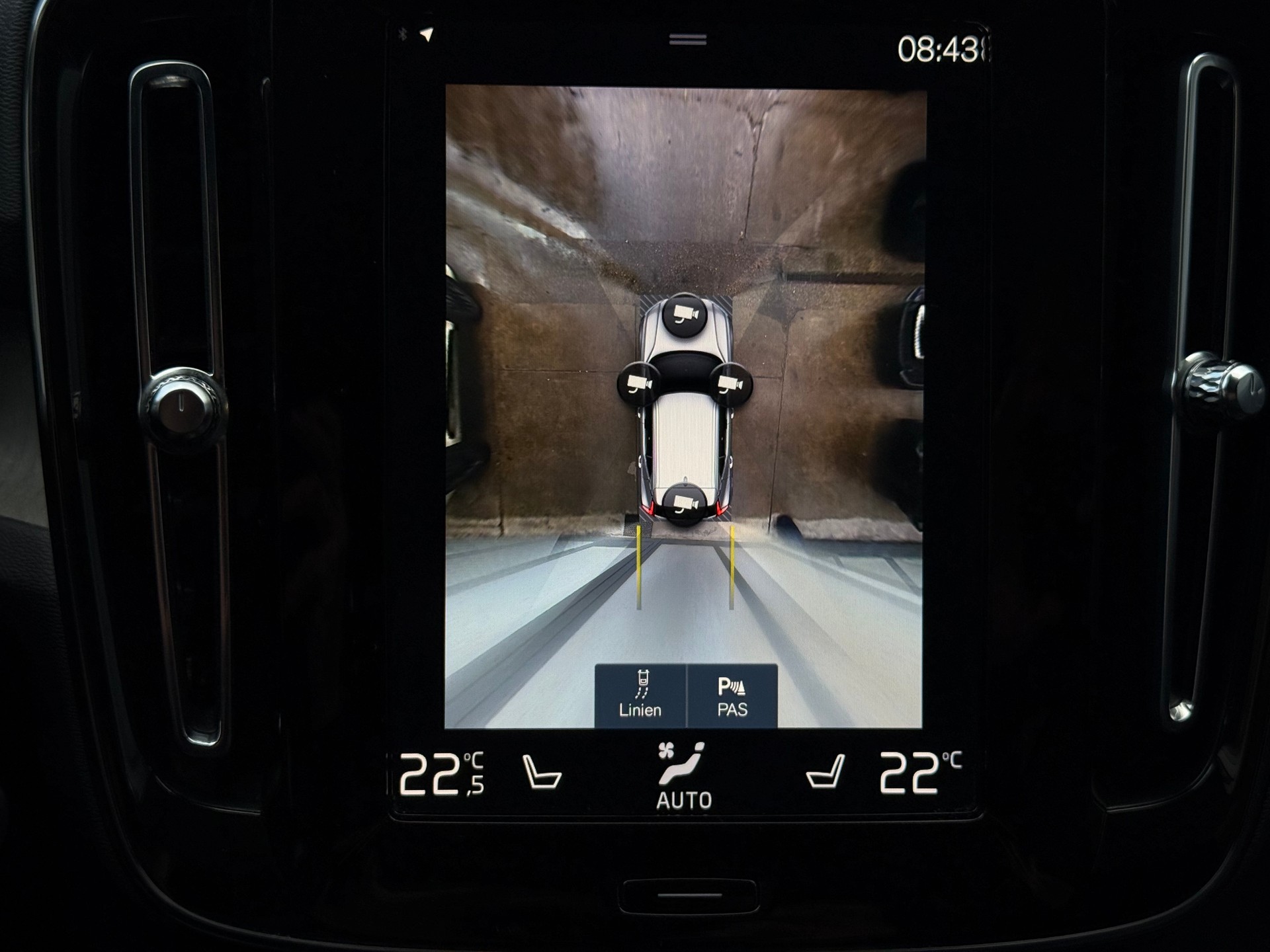 VOLVO XC40 B4 Benzin Mild Hybrid AWD Plus Bright DCT-image-17