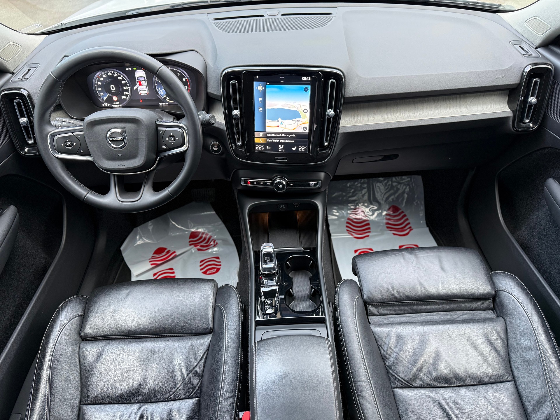 VOLVO XC40 B4 Benzin Mild Hybrid AWD Plus Bright DCT-image-10